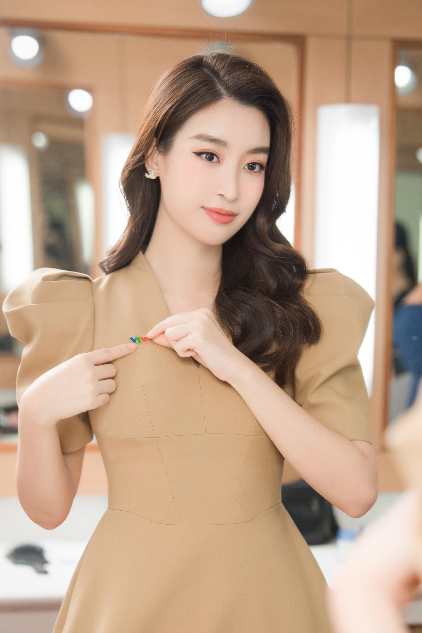 Đỗ Mỹ Linh gặp nhiều bỡ ngỡ năm đầu tiên làm dâu gia đình hào môn