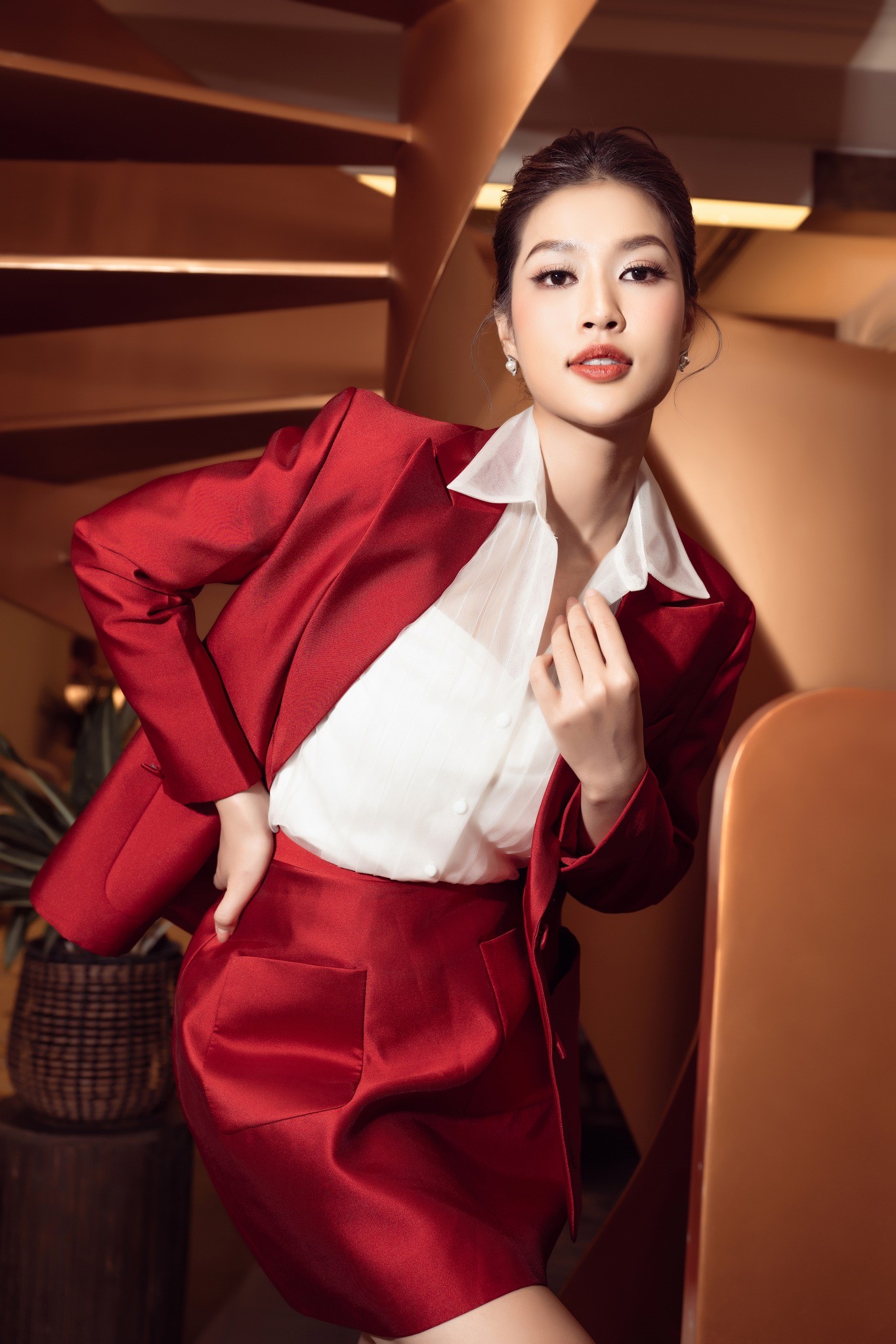 Sự “lột xác” của Thiên  Ân khiến fan sắc đẹp bất ngờ