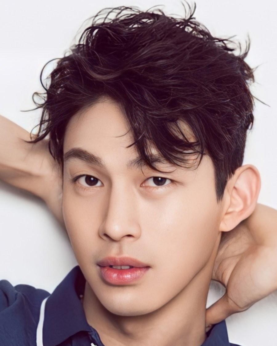  Choi Jung Won năm nay 42 tuổi