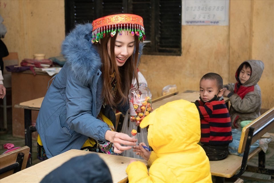 Thùy Tiên và hành trình nhân ái hậu kết thúc nhiệm kỳ Hoa hậu Hòa bình Quốc tế - Ảnh 4