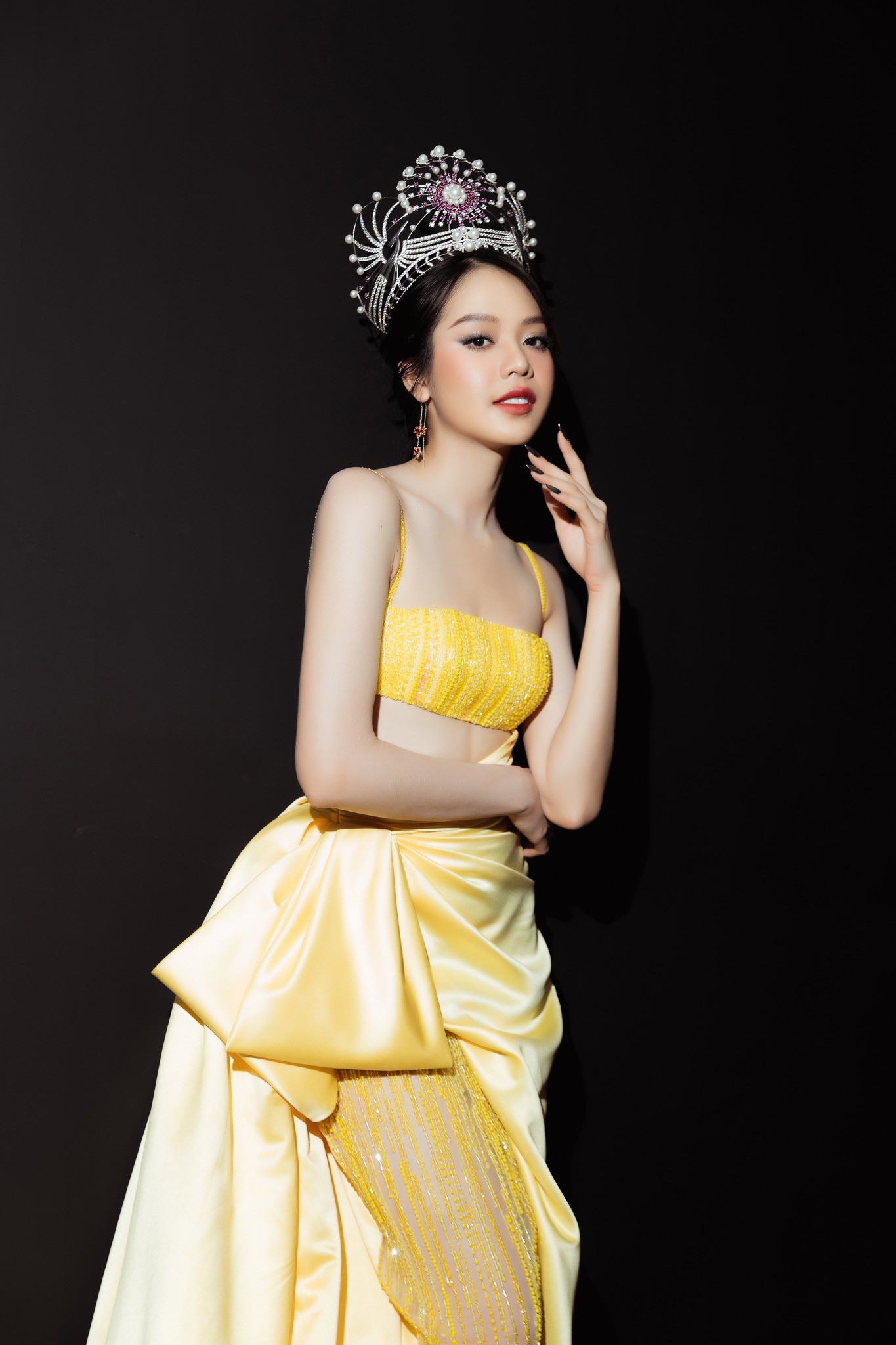 Đương kim Hoa hậu Việt Nam 2022 - Huỳnh Thị Thanh Thủy