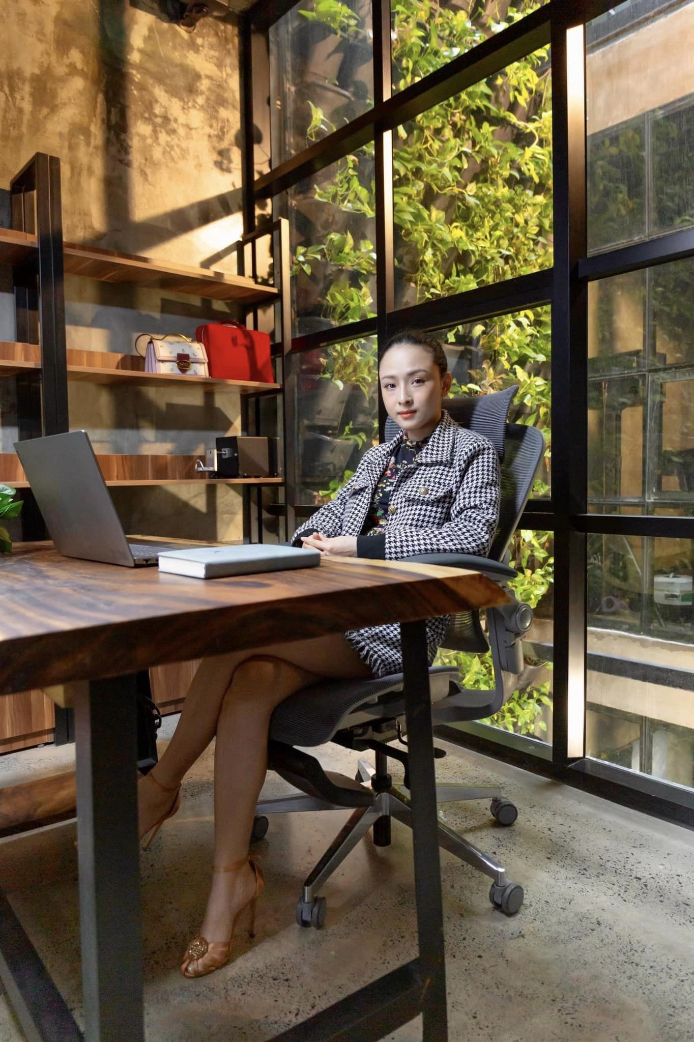 Trương Hồ Phương Nga gặt hái thêm được nhiều thành công