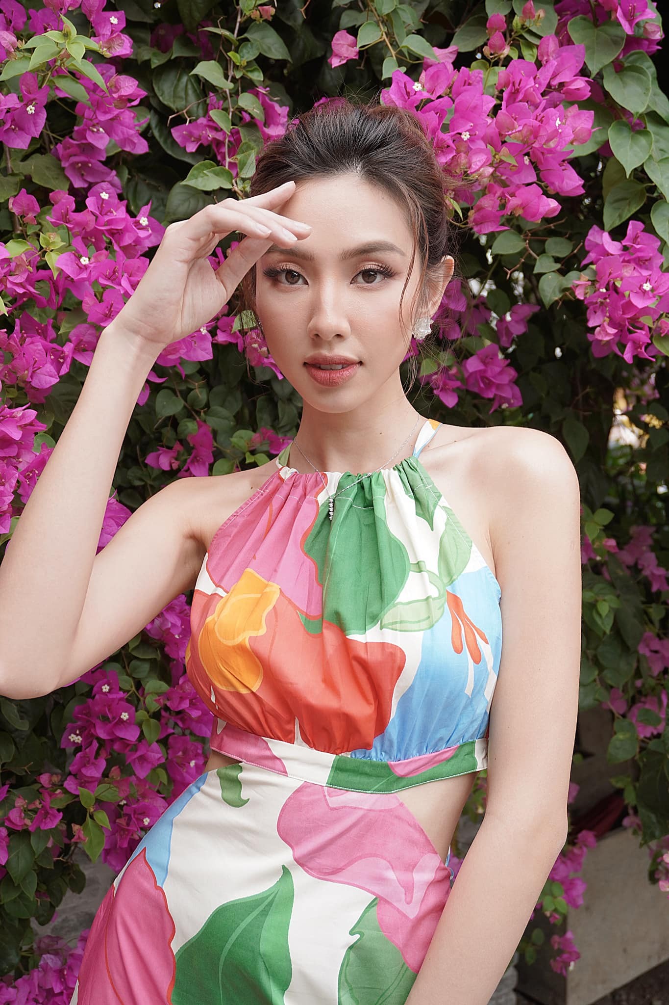 Dù lớn lên trong tuổi thơ cơ hàn, song Thùy Tiên không hề oán than cha mẹ