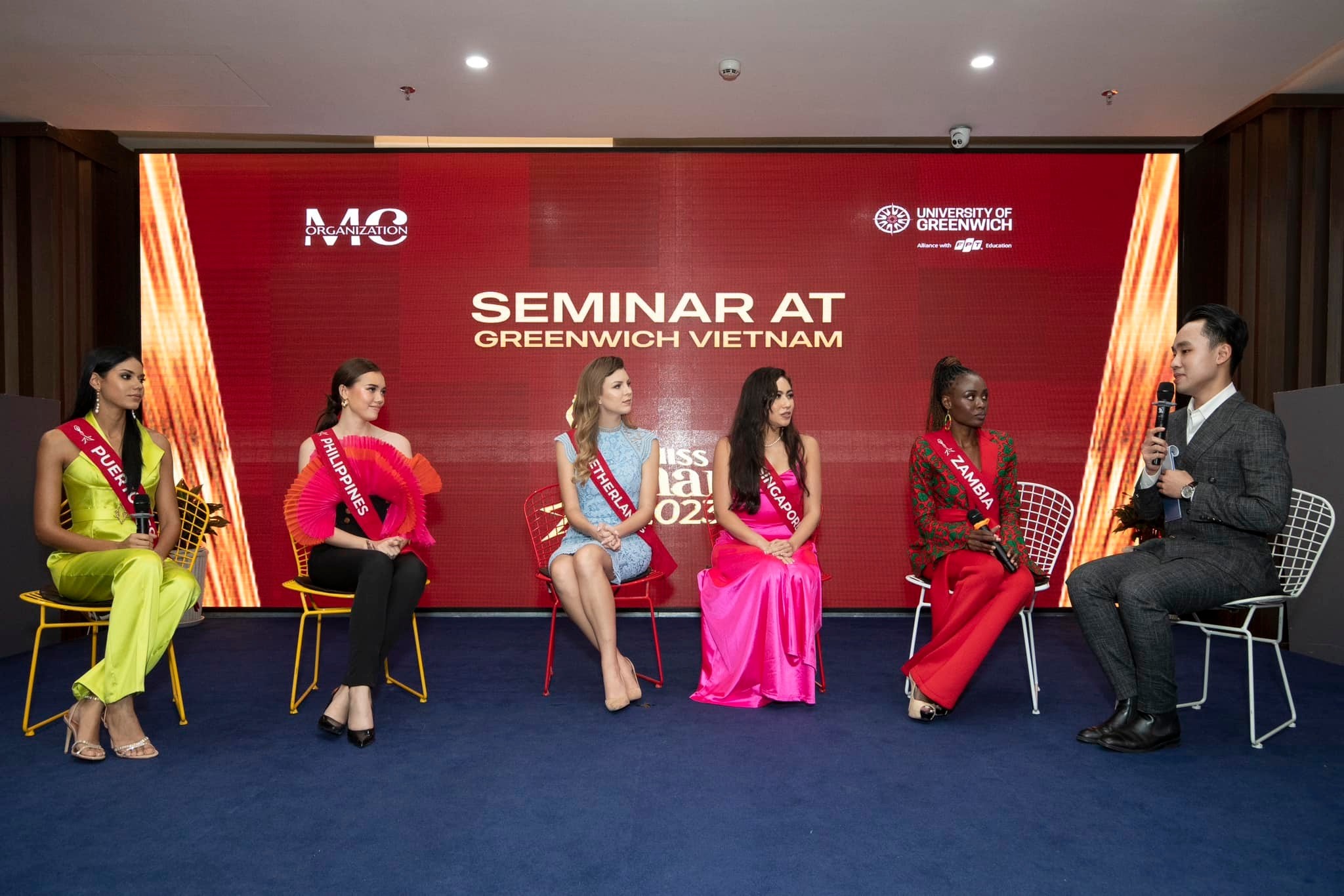 Miss Charm đang ở những chặng đua cuối