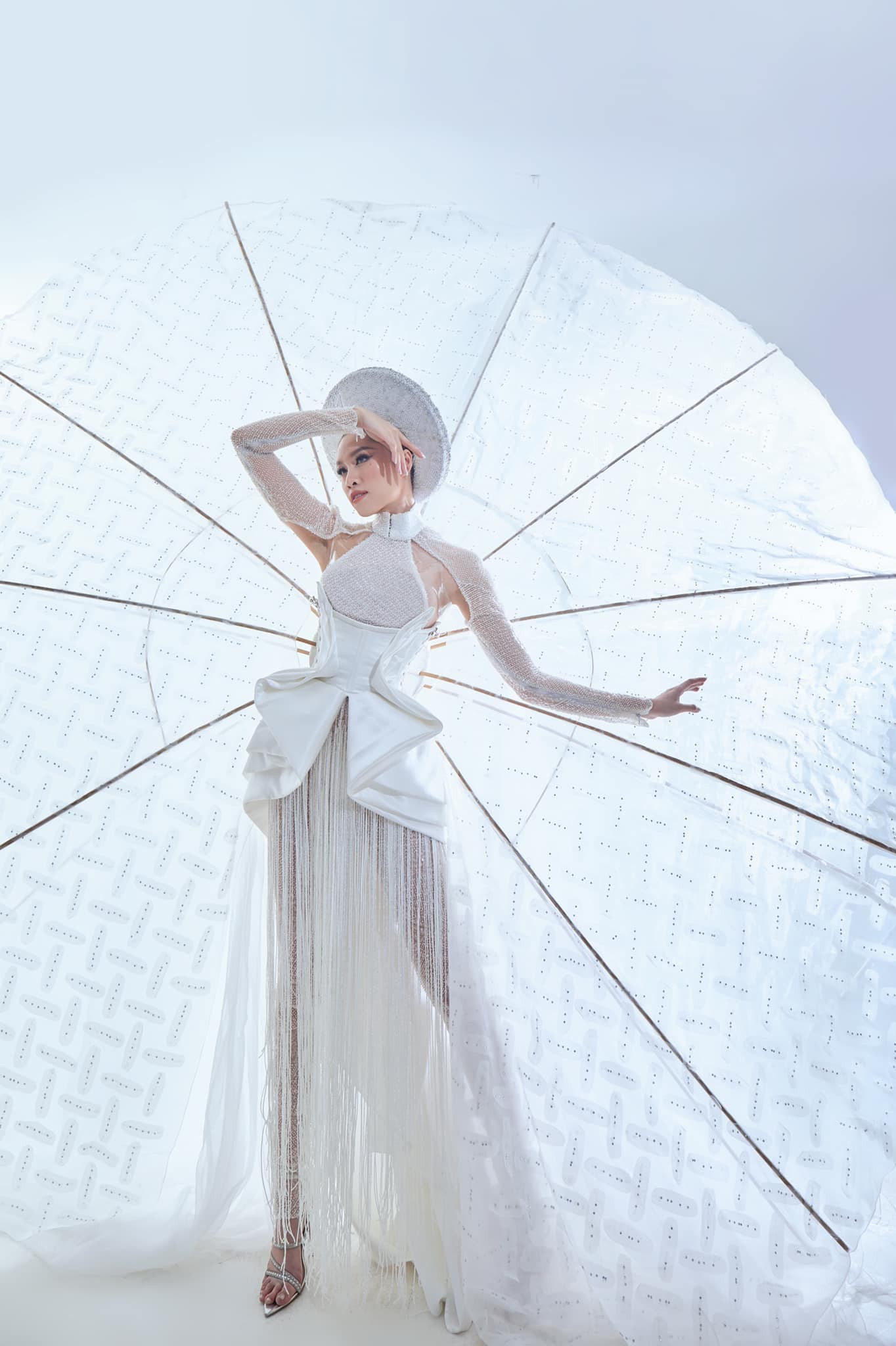 Miss Charm 2023 tiếp tục trượt dài trong thất vọng - Ảnh 1