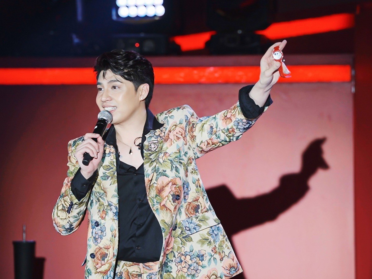 Món quà đồ chơi của Noo Phước Thịnh