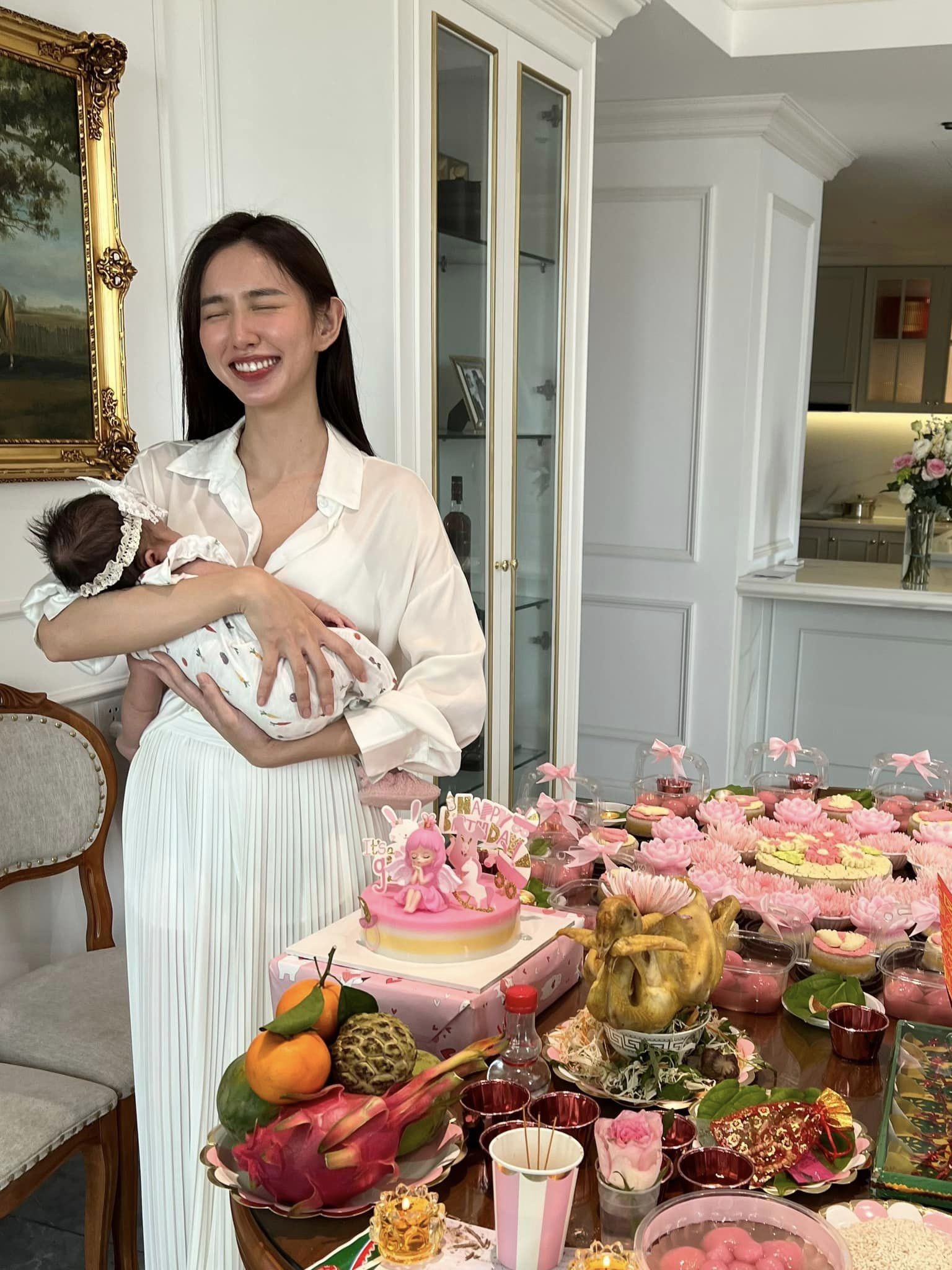 Biểu cảm mới khiến dân tình bật cười