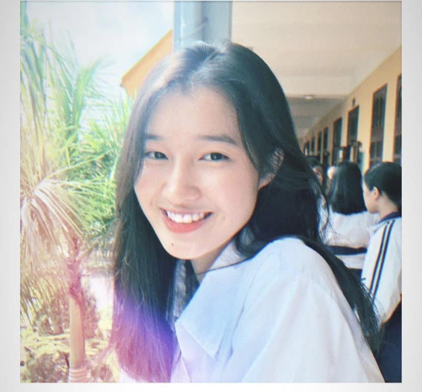 Phương Nhi thời điểm học lớp 11