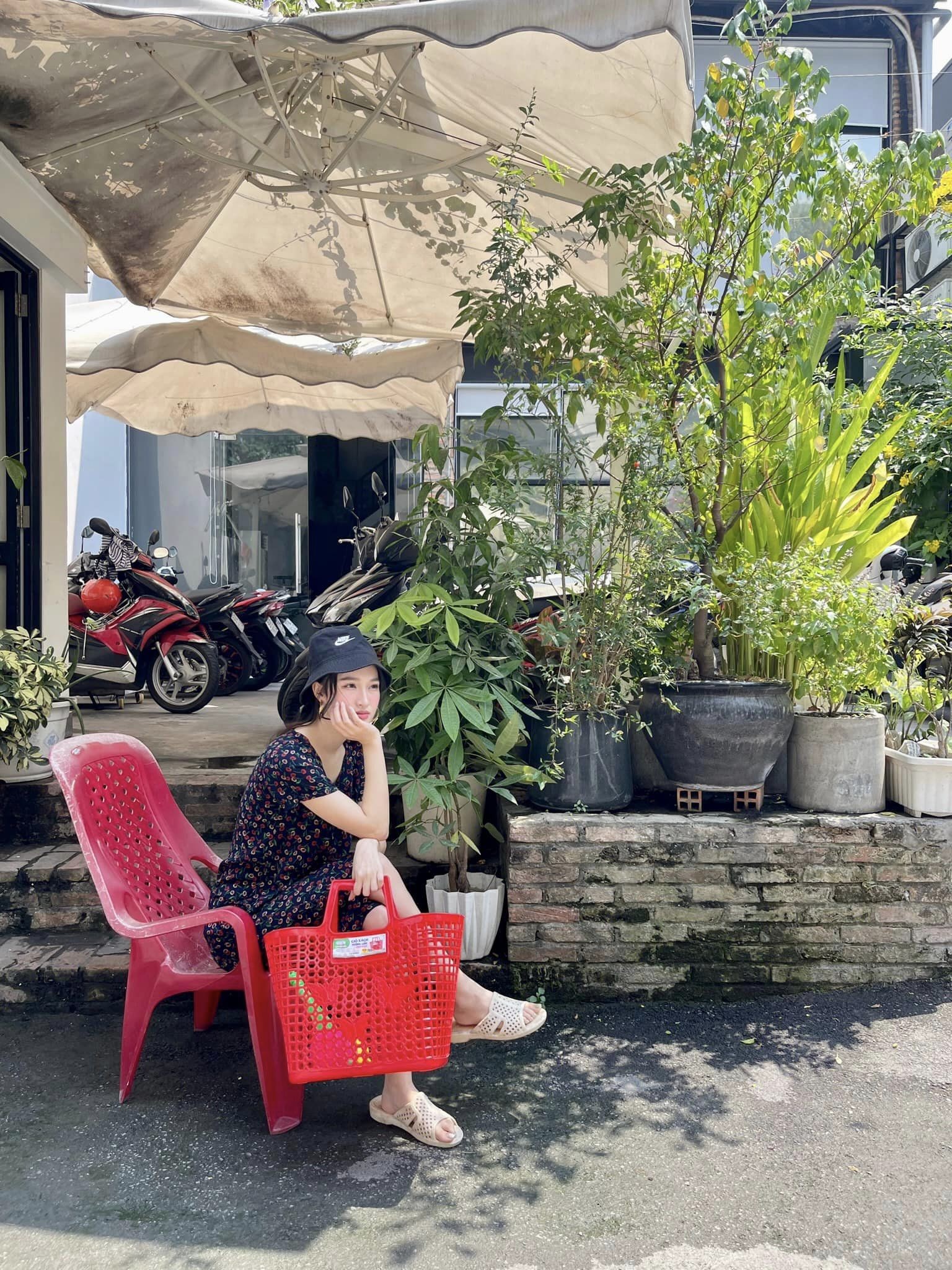 Phương Nhi chẳng ngại rũ bỏ hình tượng kinh diễm