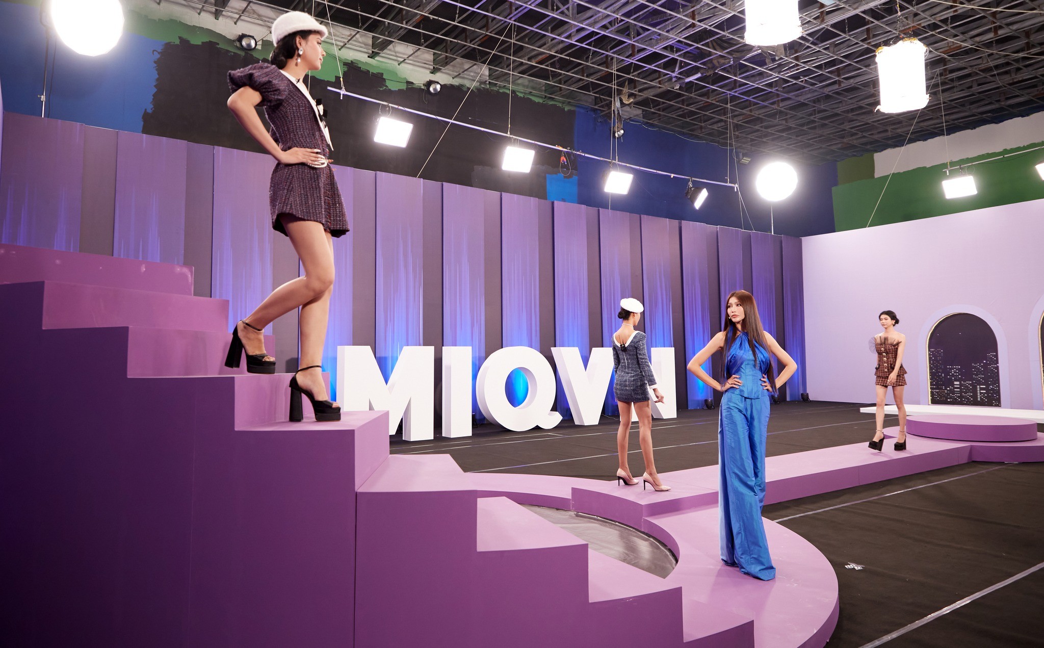 Chế Nguyễn Quỳnh Châu là mentor được fan sắc đẹp đánh giá cao tại Hoa hậu chuyển giới Việt Nam