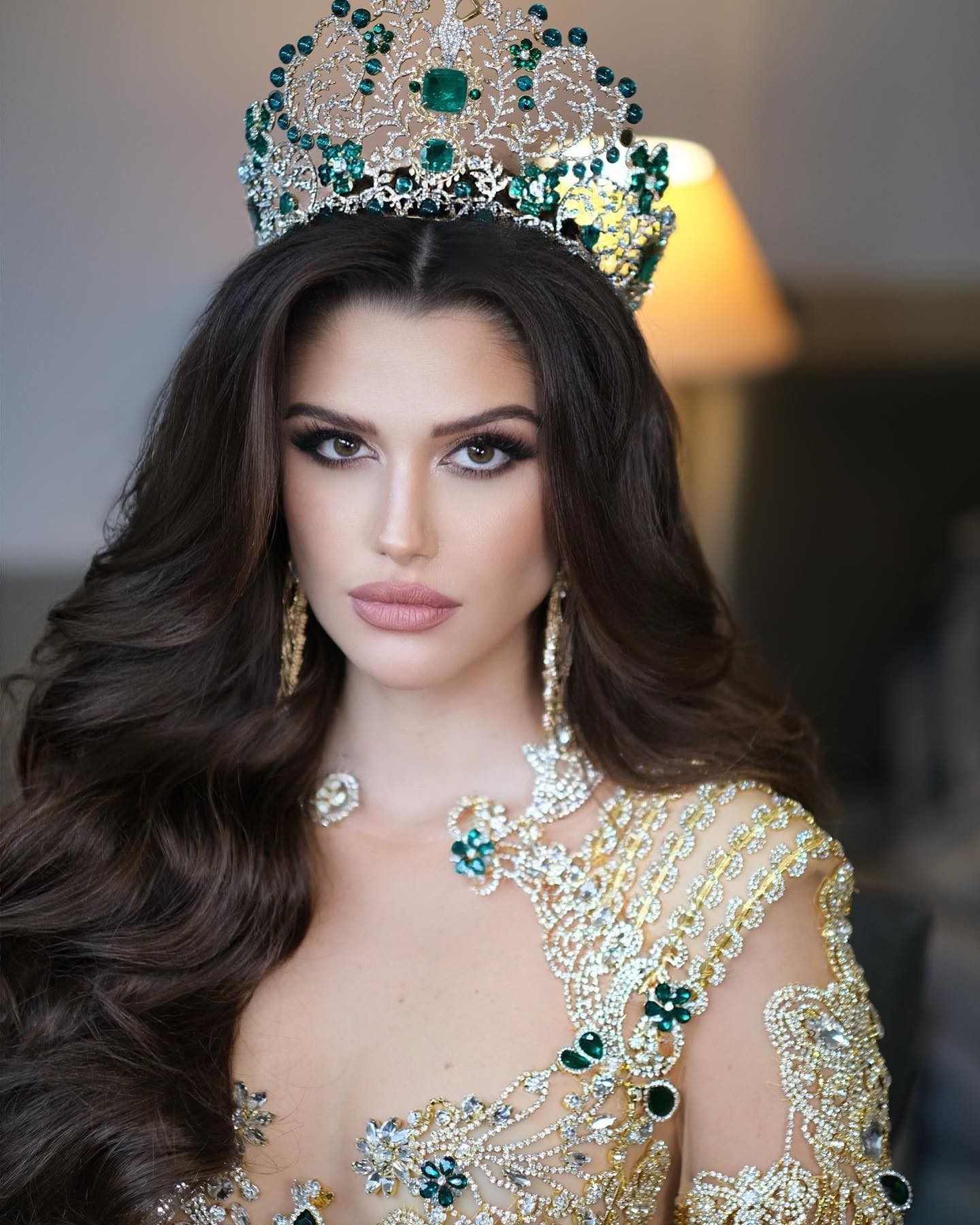 Isabella Menin là Hoa hậu của các hoa hậu năm 2022