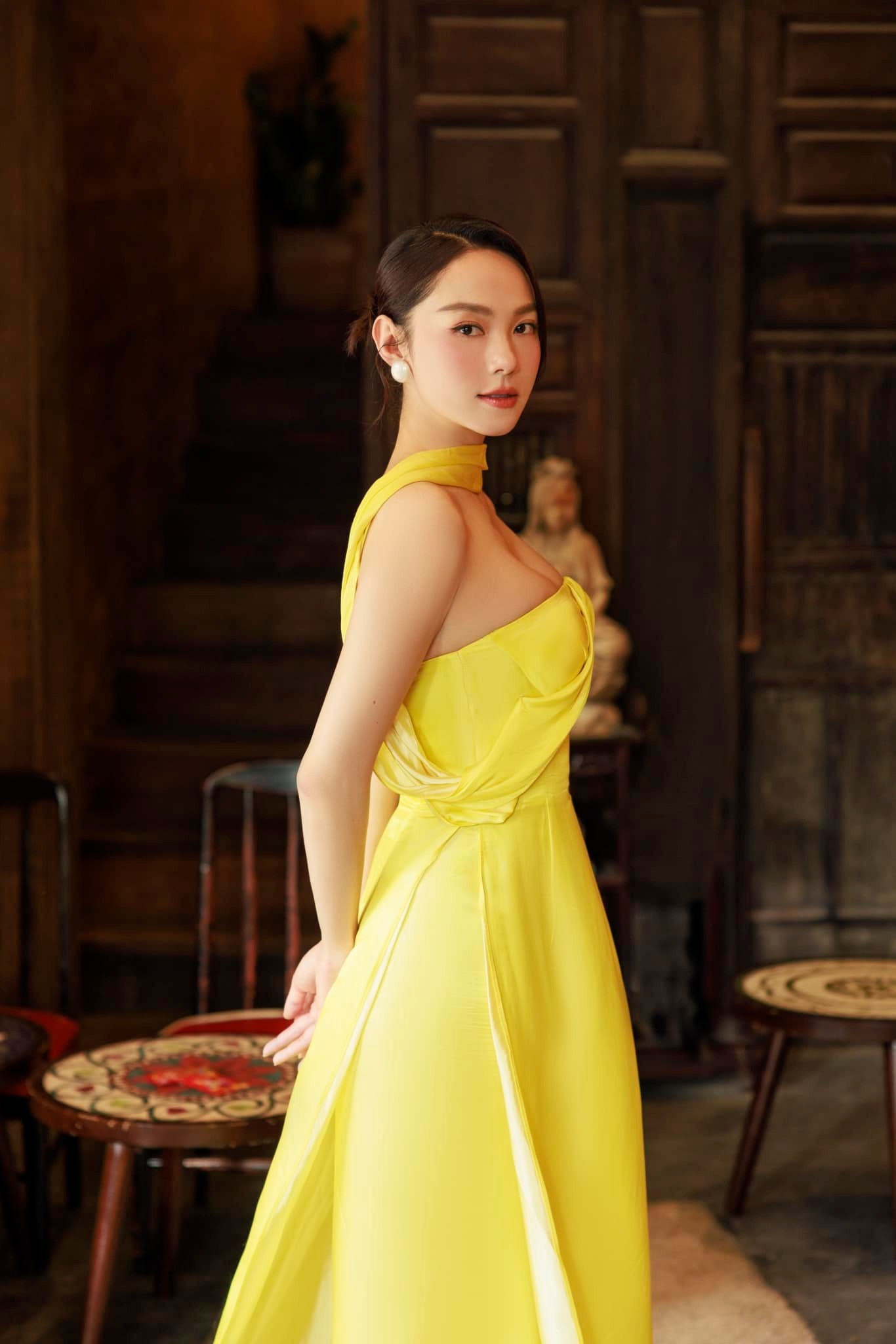 Hiện tại Minh Hằng nghỉ ngơi, sẵn sàng cho hành trình làm mẹ