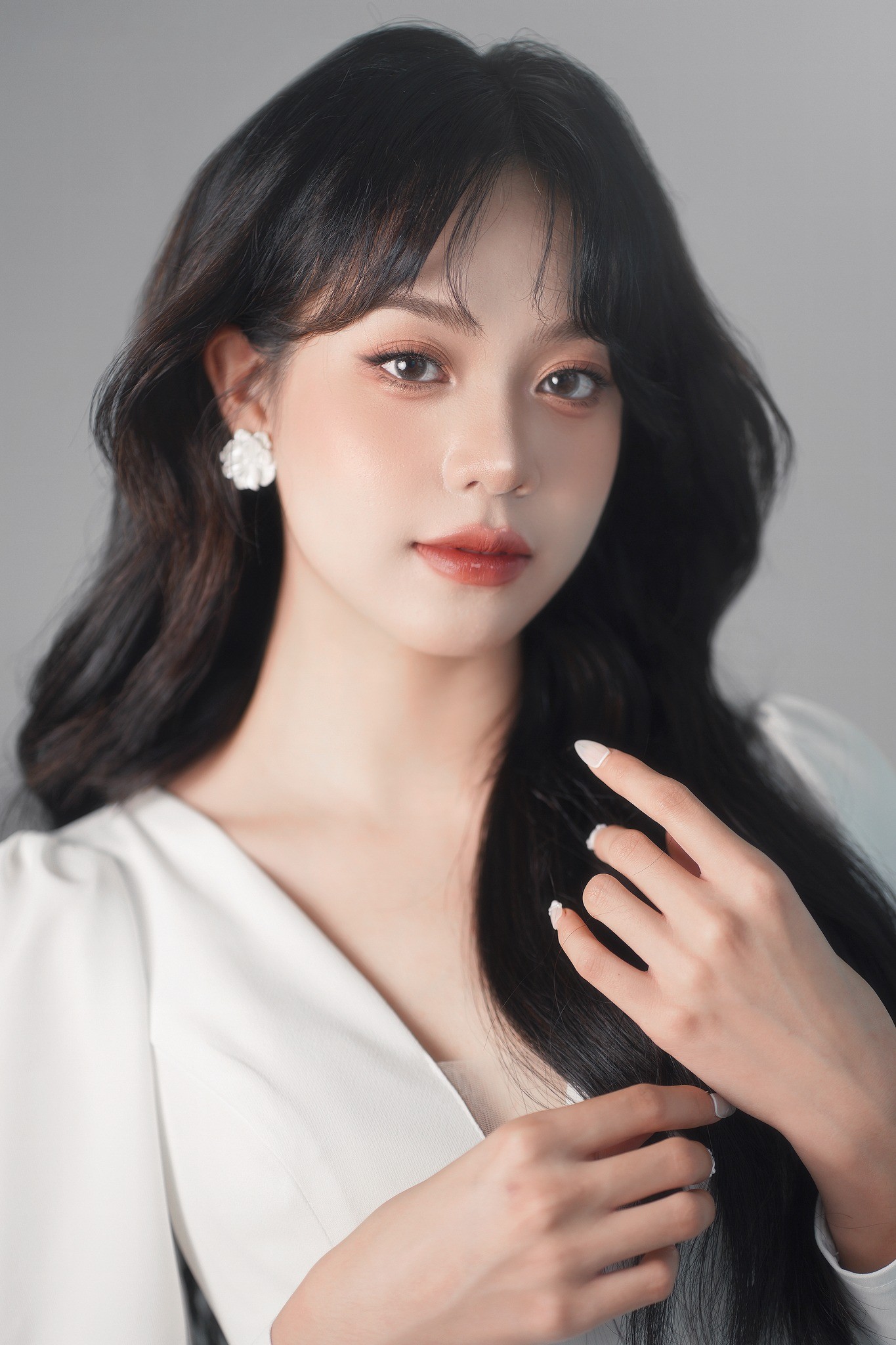 Với nhan sắc xinh đẹp, Thanh Thủy nhanh chóng nhận được yêu mến từ đông đảo công chúng sau khi đăng quang