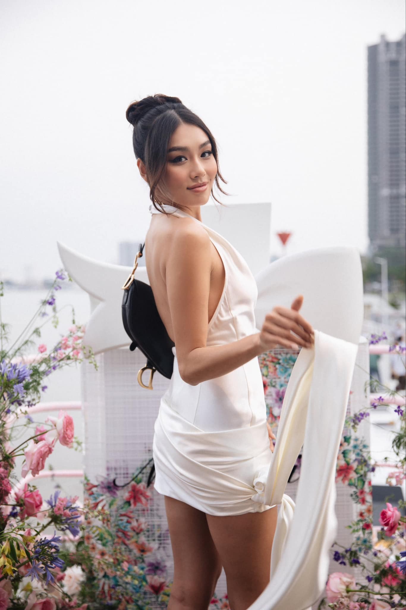 Chuyên trang sắc đẹp nói gì về suất thi Miss Universe 2023 của Thảo Nhi Lê? 5 Chuyên trang sắc đẹp nói gì về suất thi Miss Universe 2023 của Thảo Nhi Lê? 5