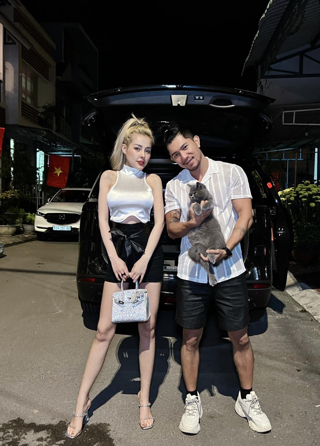 Lương Bằng Quang 'ghen tị' trước cơ ngơi khủng của Ngân 98 6 Lương Bằng Quang 'ghen tị' trước cơ ngơi khủng của Ngân 98 6