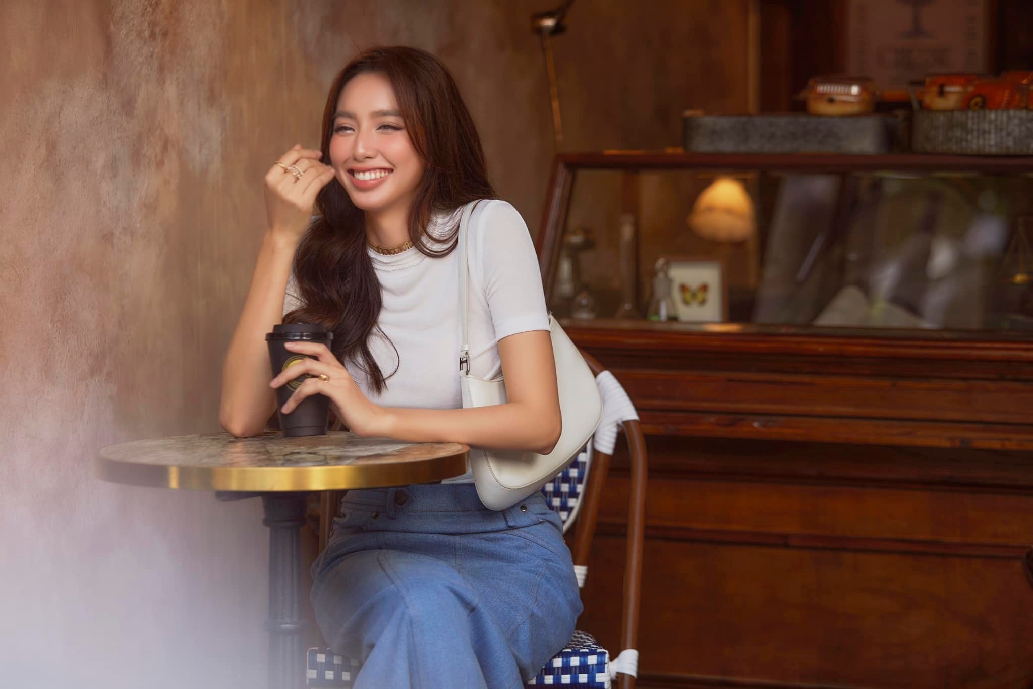 Thùy Tiên và hành trình lan tỏa sự tử tế sau khi kết thúc nhiệm kỳ 7 Thùy Tiên và hành trình lan tỏa sự tử tế sau khi kết thúc nhiệm kỳ 7