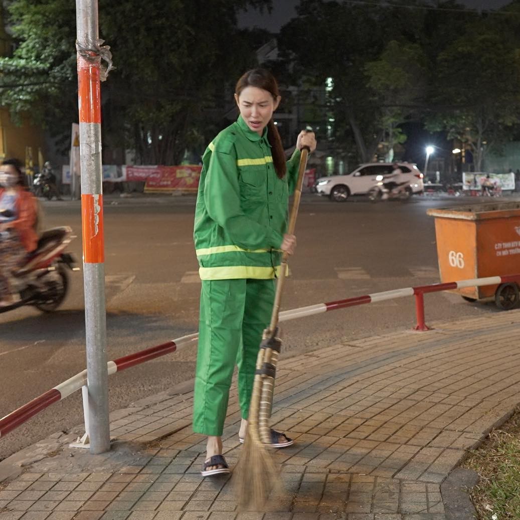 Thùy Tiên và hành trình lan tỏa sự tử tế sau khi kết thúc nhiệm kỳ 6 Thùy Tiên và hành trình lan tỏa sự tử tế sau khi kết thúc nhiệm kỳ 6
