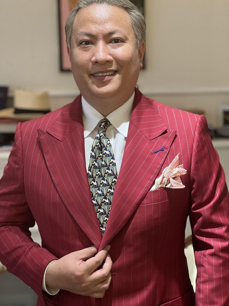 Big Pilot Daddy - TikToker tiên phong mang phong cách âu phục xu hướng đến cộng đồng 3 Big Pilot Daddy - TikToker tiên phong mang phong cách âu phục xu hướng đến cộng đồng 3