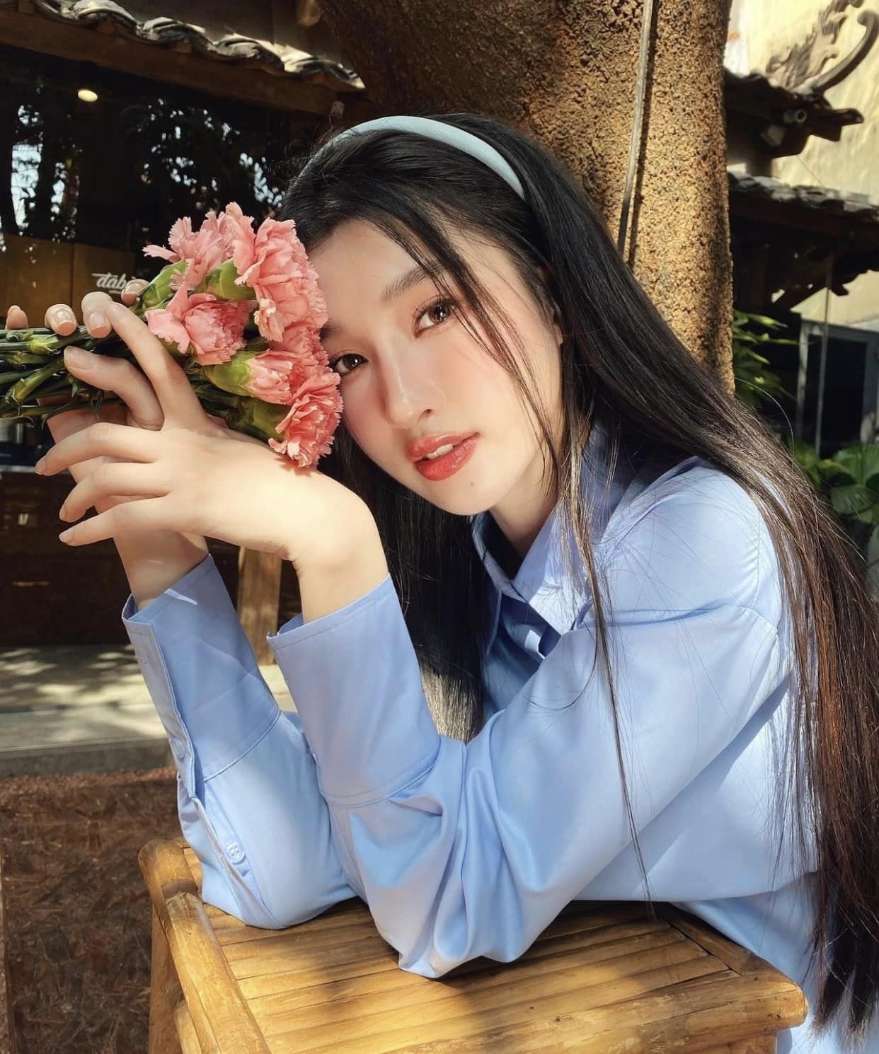 Sau Việt 'đu trend' Lưu Diệc Phi: Thùy Tiên - Hòa Minzy đẹp mê hồn, Phương Nhi được báo Trung khen ngợi 6 Sau Việt 'đu trend' Lưu Diệc Phi: Thùy Tiên - Hòa Minzy đẹp mê hồn, Phương Nhi được báo Trung khen ngợi 6