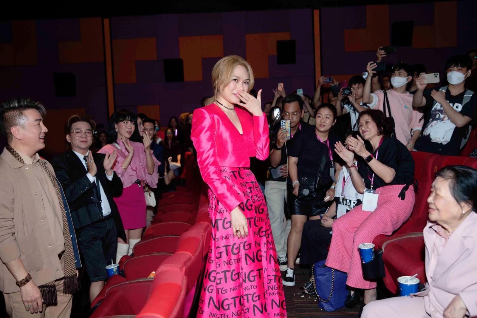 Cinetour là dịp hiếm hoi để Mỹ Tâm giao lưu với công chúng