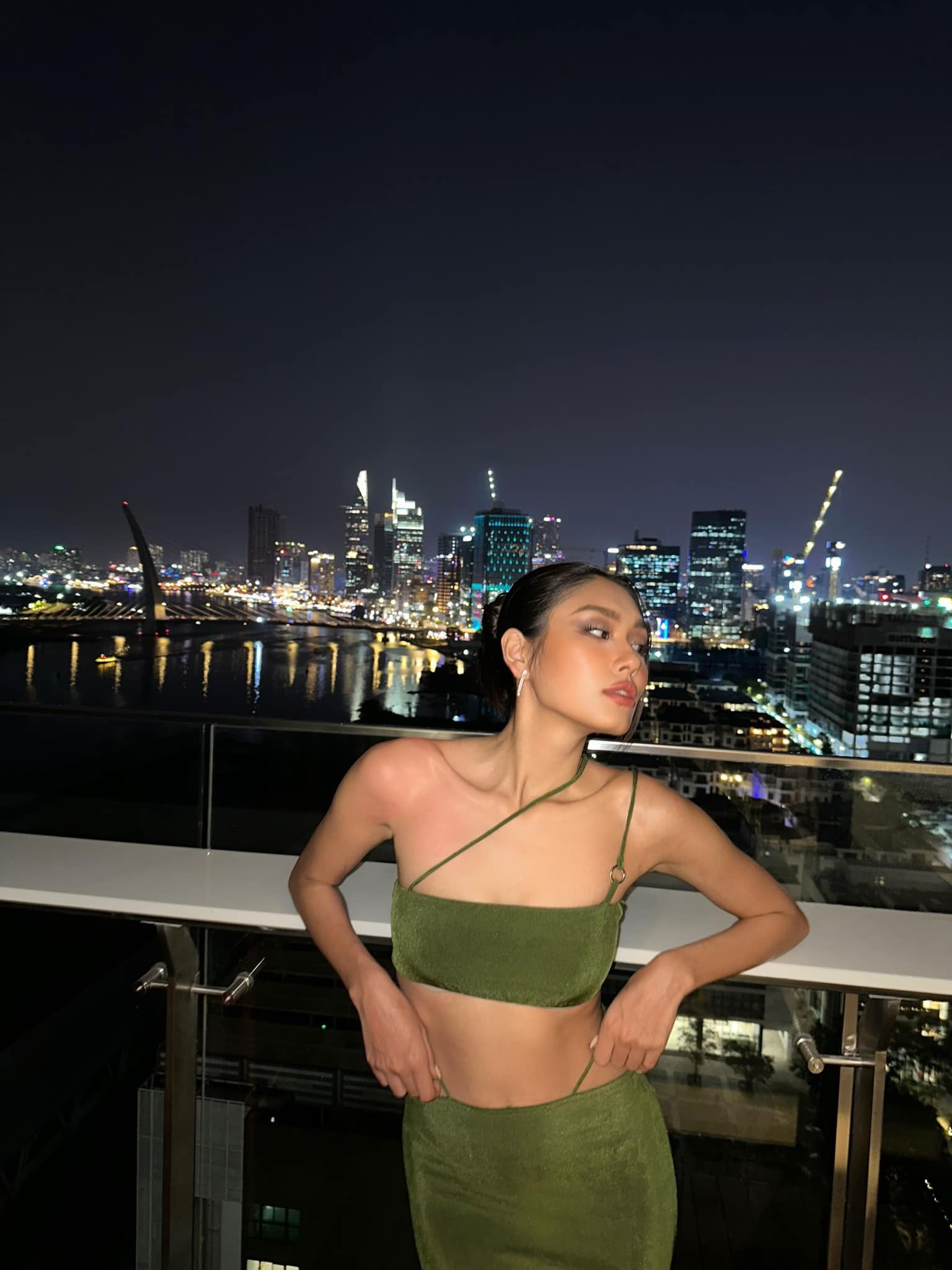 ... hay nhỏ bằng gang tay đều được Thảo Nhi Lê lăng xê