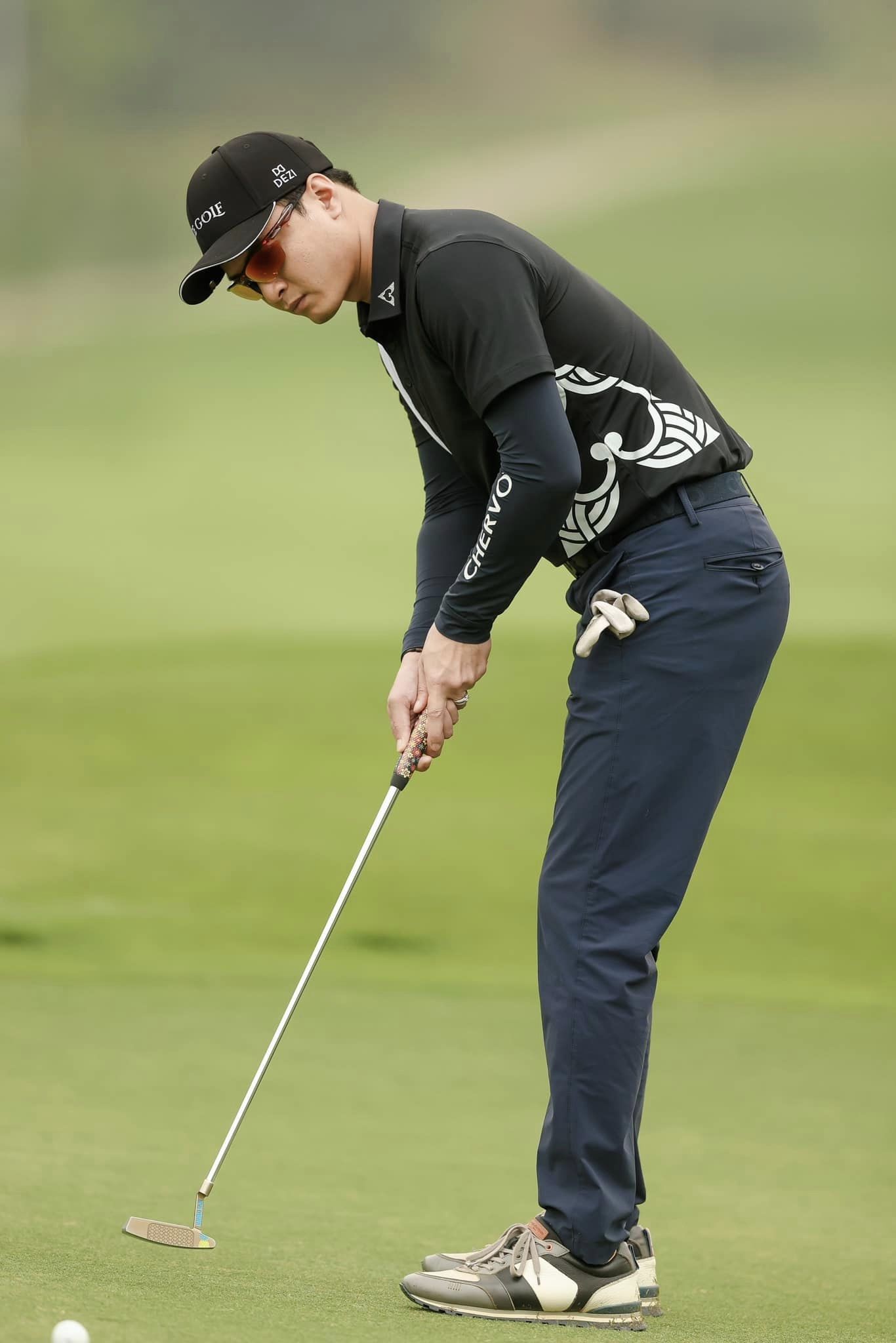 Hồng Đăng tích cực ra sân 