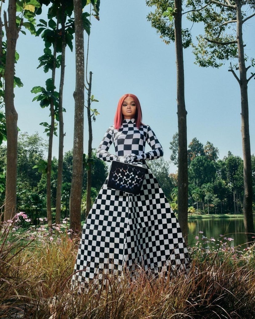 1 Hoa hậu bị fan sắc đẹp đòi tước danh hiệu, lý do gây bùng nổ tranh cãi  - Ảnh 5