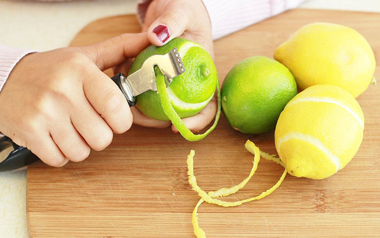 Chanh đang vào mùa, rẻ đến mấy cũng không được mua quả có dấu hiệu này: Đắng còn ít nước 3 Chanh đang vào mùa, rẻ đến mấy cũng không được mua quả có dấu hiệu này: Đắng còn ít nước 3
