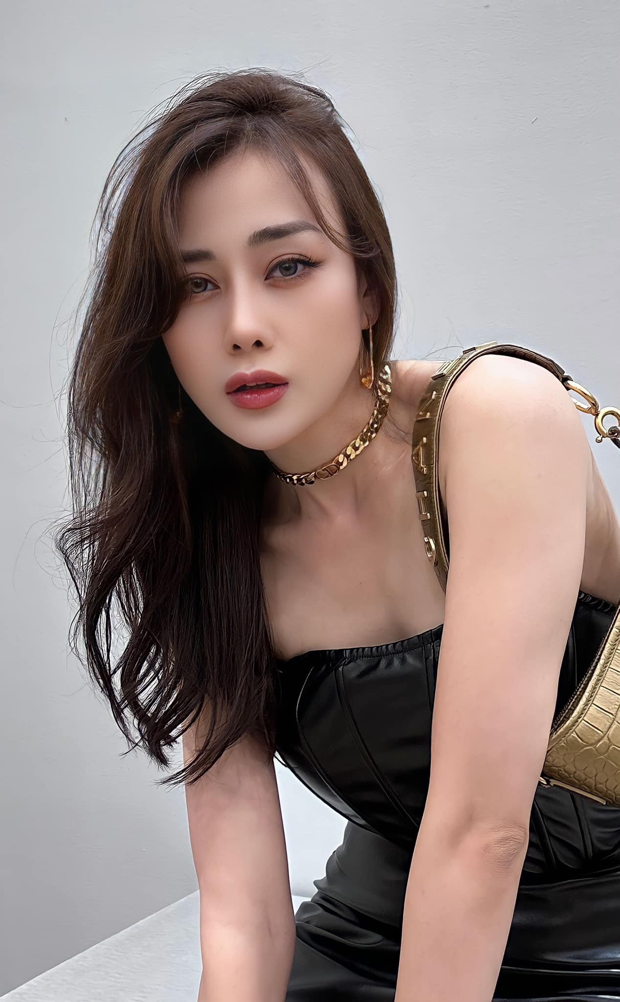 Phương Oanh tự tin khoe gương mặt thật, kiệm phấn son vẫn xinh ngút ngàn - Ảnh 1