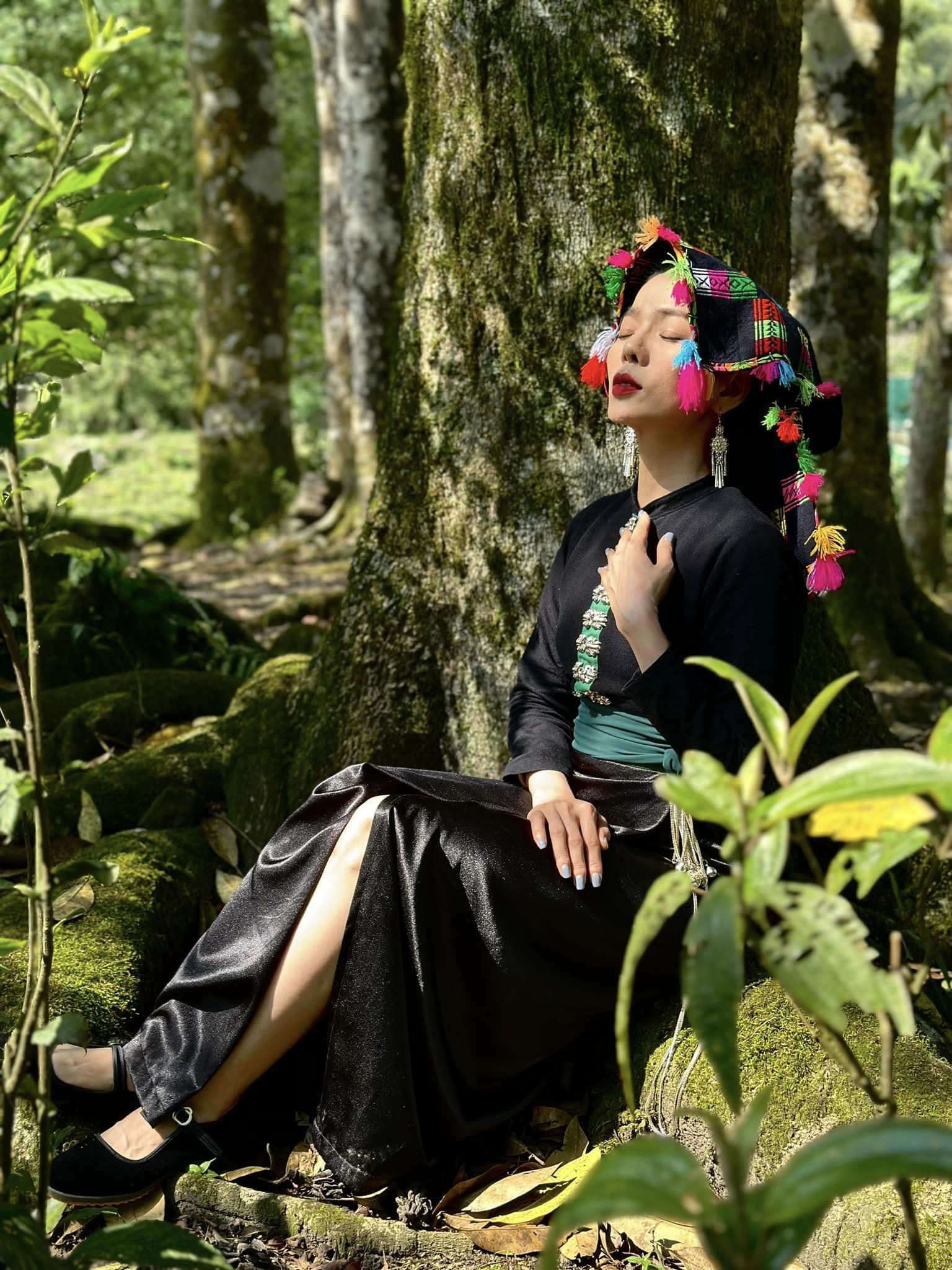 Lệ Quyên nổi loạn, Lâm Bảo Châu để lại 1 câu gây chú ý 7 Lệ Quyên nổi loạn, Lâm Bảo Châu để lại 1 câu gây chú ý 7