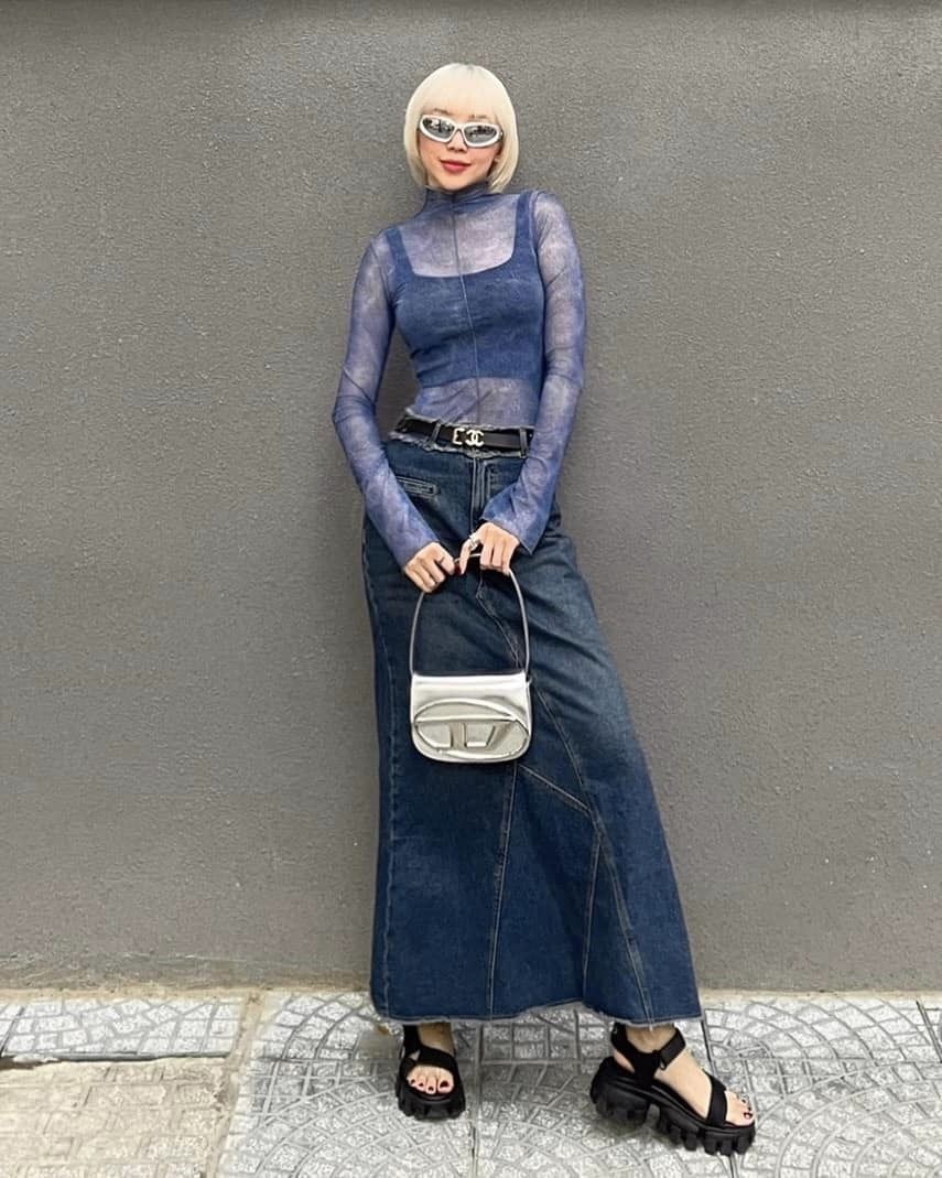 Tóc Tiên tung loạt ảnh 'bốc lửa', đường cong U40 khiến bao người trố mắt - Ảnh 3