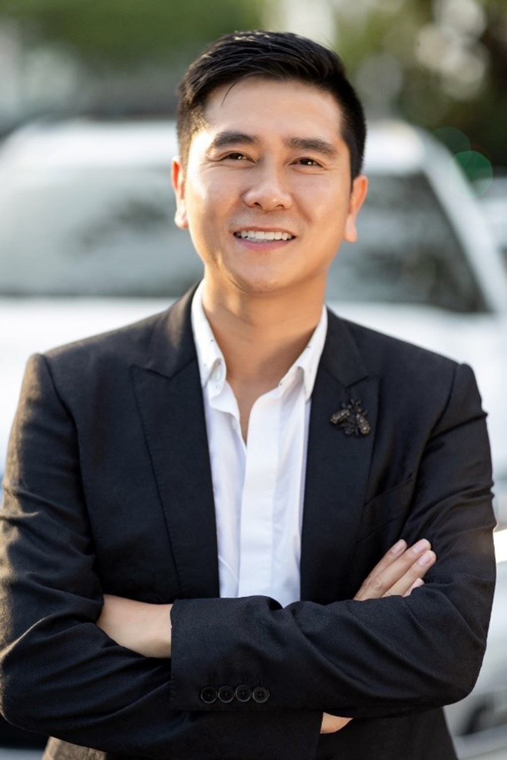 Ồn ào trời Tây khiến tên tuổi của Hồ Hoài Anh ít nhiều bị ảnh hưởng