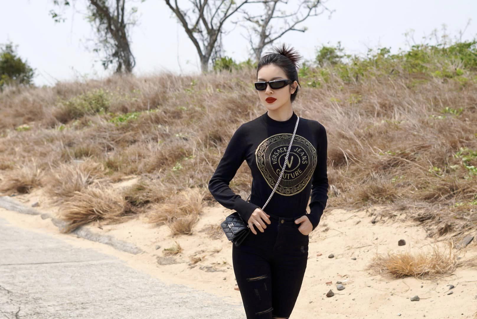 Bùi Lý Thiên Hương sở hữu bộ sưu tập đồ hiệu khổng lồ