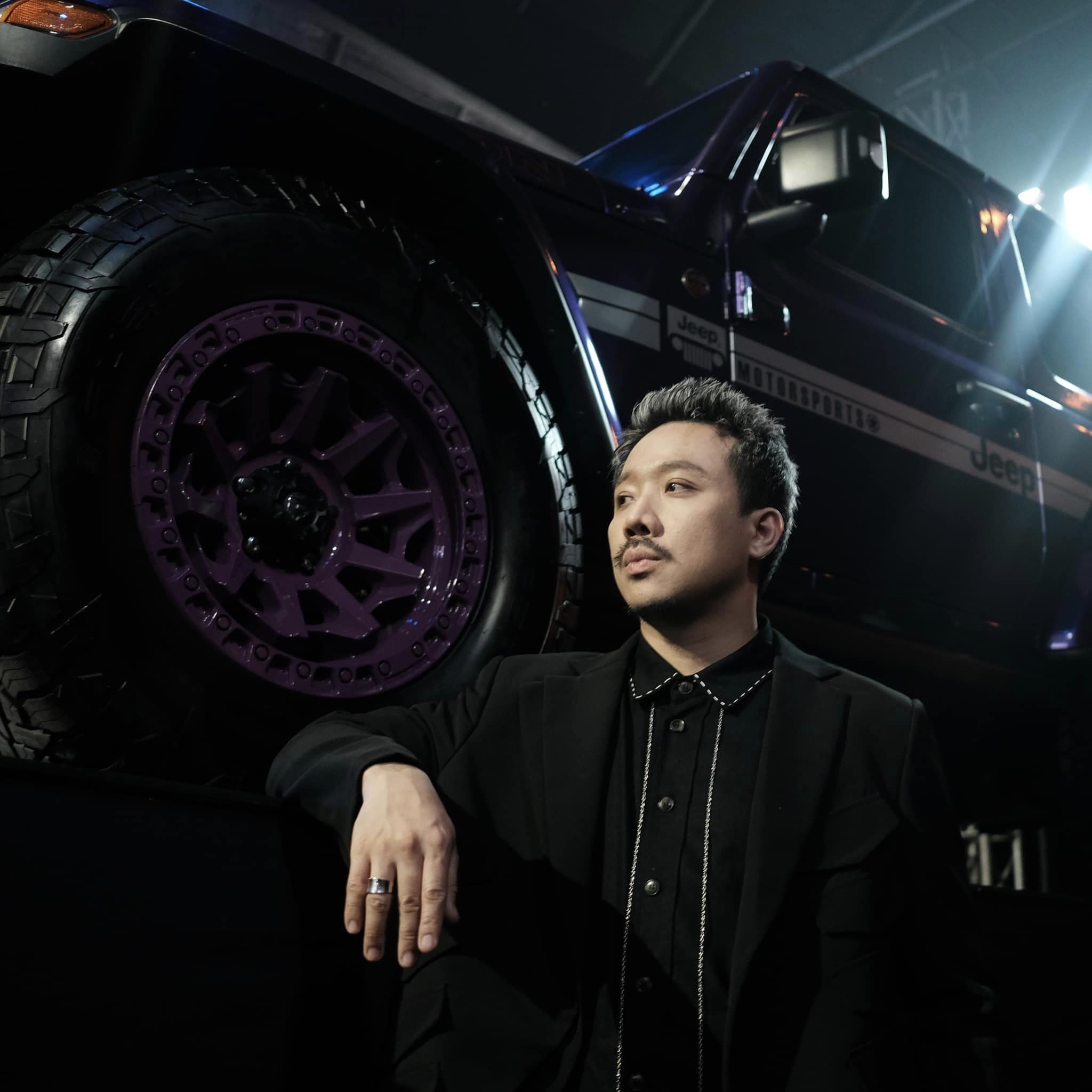 Trấn Thành luôn biết cách thay đổi diện mạo