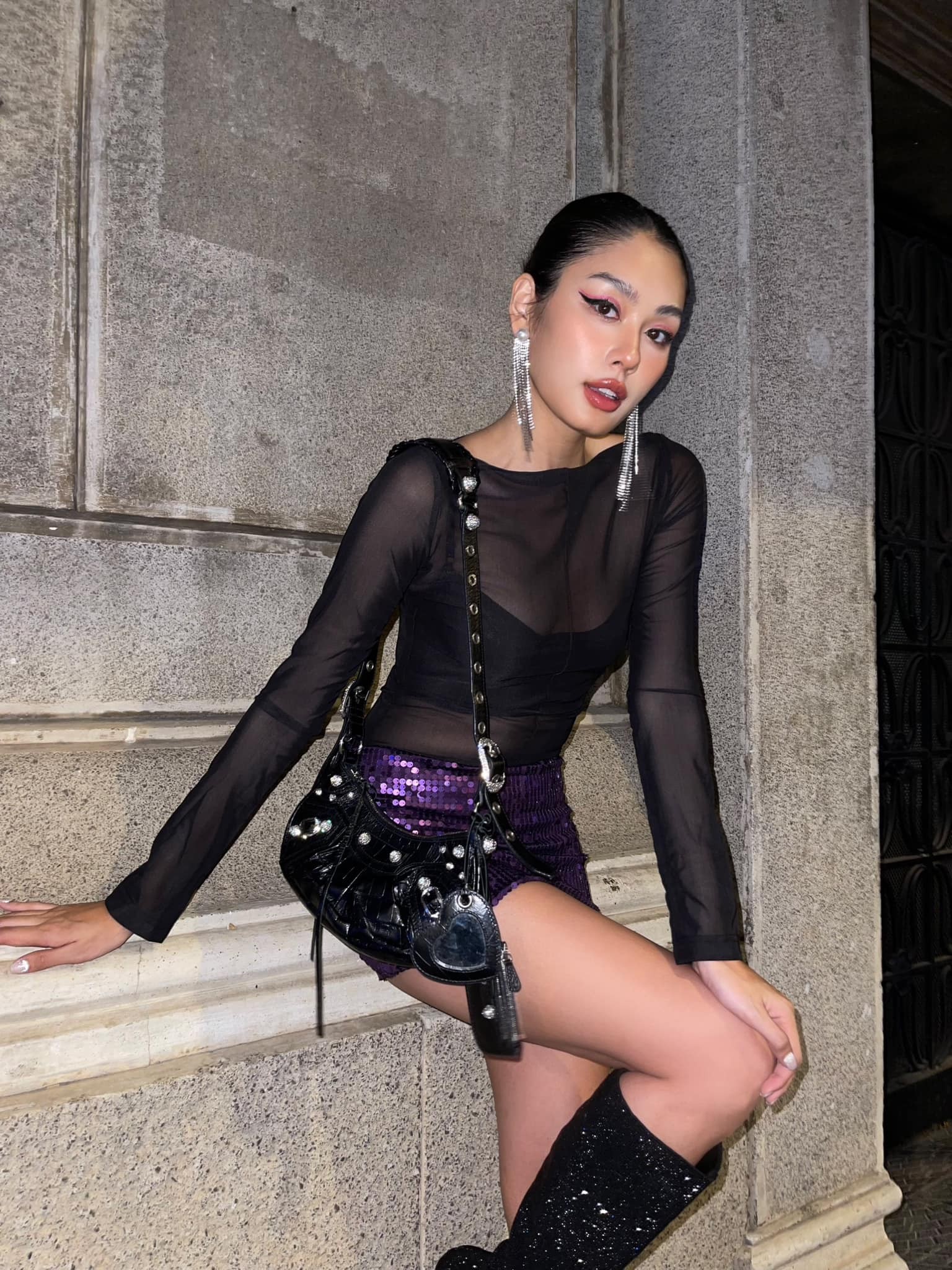 Thảo Nhi Lê chăm khoe dáng đỉnh với đồ xuyên thấu, fan tiếc hùi hụi:'Không được thi Miss Universe 2023 quá phí' - Ảnh 5