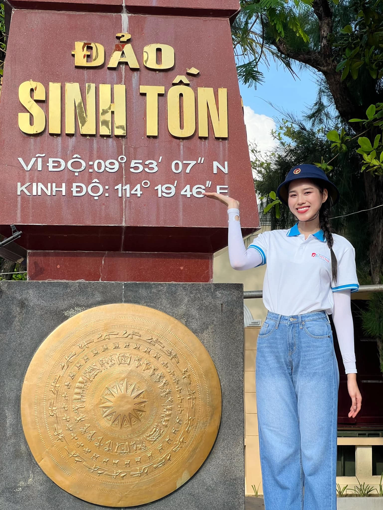 Đỗ Thị Hà tung khoảnh khắc tại Trường Sa, bao người vỡ òa vì quá tự hào - Ảnh 4