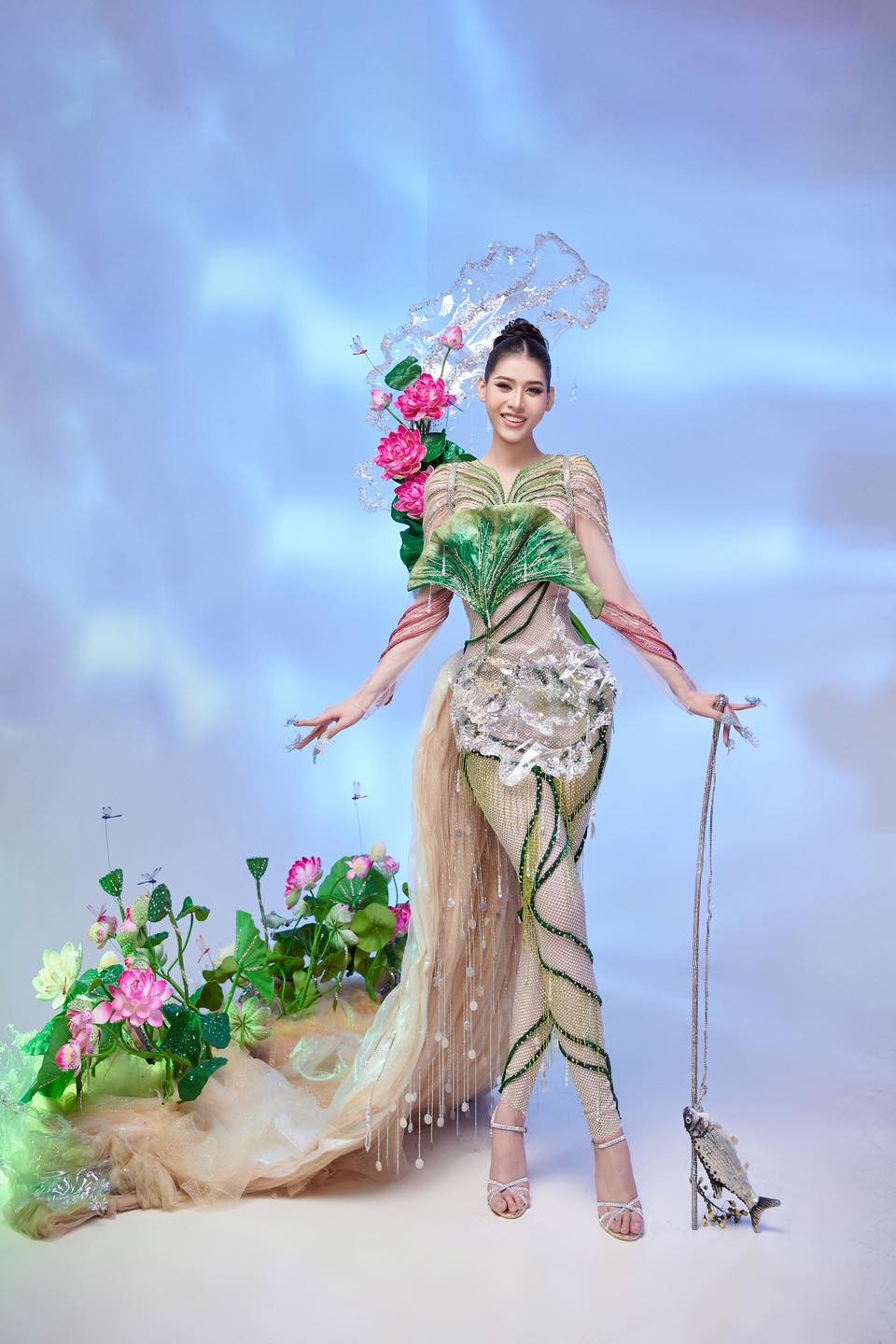 Video: Full phần thi trang phục dân tộc của Dịu Thảo, thần thái cực đỉnh nhưng ai nấy tiếc hùi hụi vì điều này - Ảnh 3