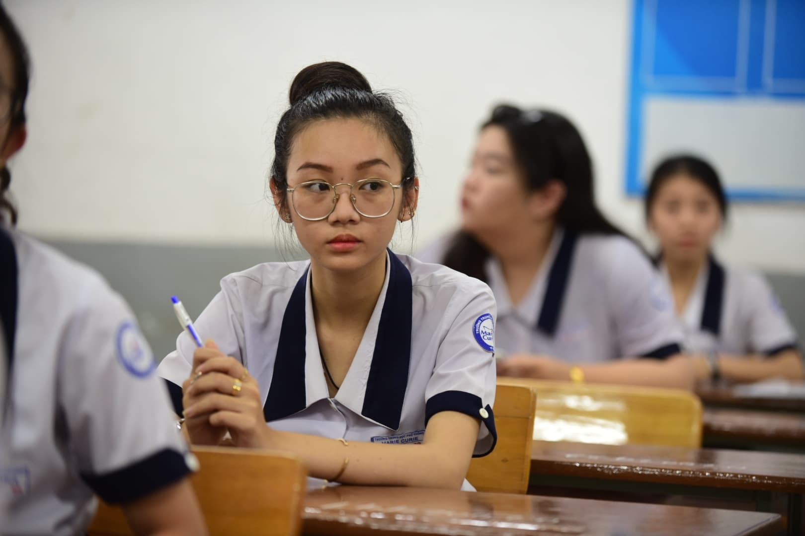 Bấm F5 để cập nhật đề thi môn GDCD kỳ thi tốt nghiệp THPT 2023 tất cả các mã đề: Full 24 mã đề, cực nhanh - cực đầy đủ Bấm F5 để cập nhật đề thi môn GDCD kỳ thi tốt nghiệp THPT 2023 tất cả các mã đề: Full 24 mã đề, cực nhanh - cực đầy đủ