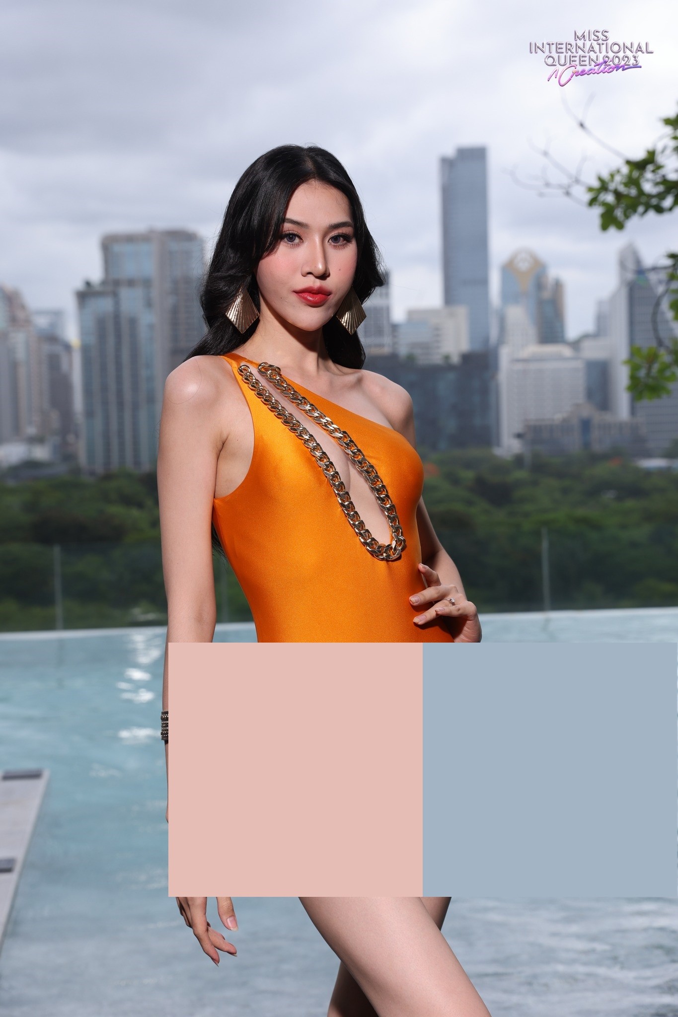 Miss International Queen tiếp tục gây tranh cãi khi đăng tải loạt ảnh được cho là kém chỉn chu của Dịu Thảo Miss International Queen tiếp tục gây tranh cãi khi đăng tải loạt ảnh được cho là kém chỉn chu của Dịu Thảo