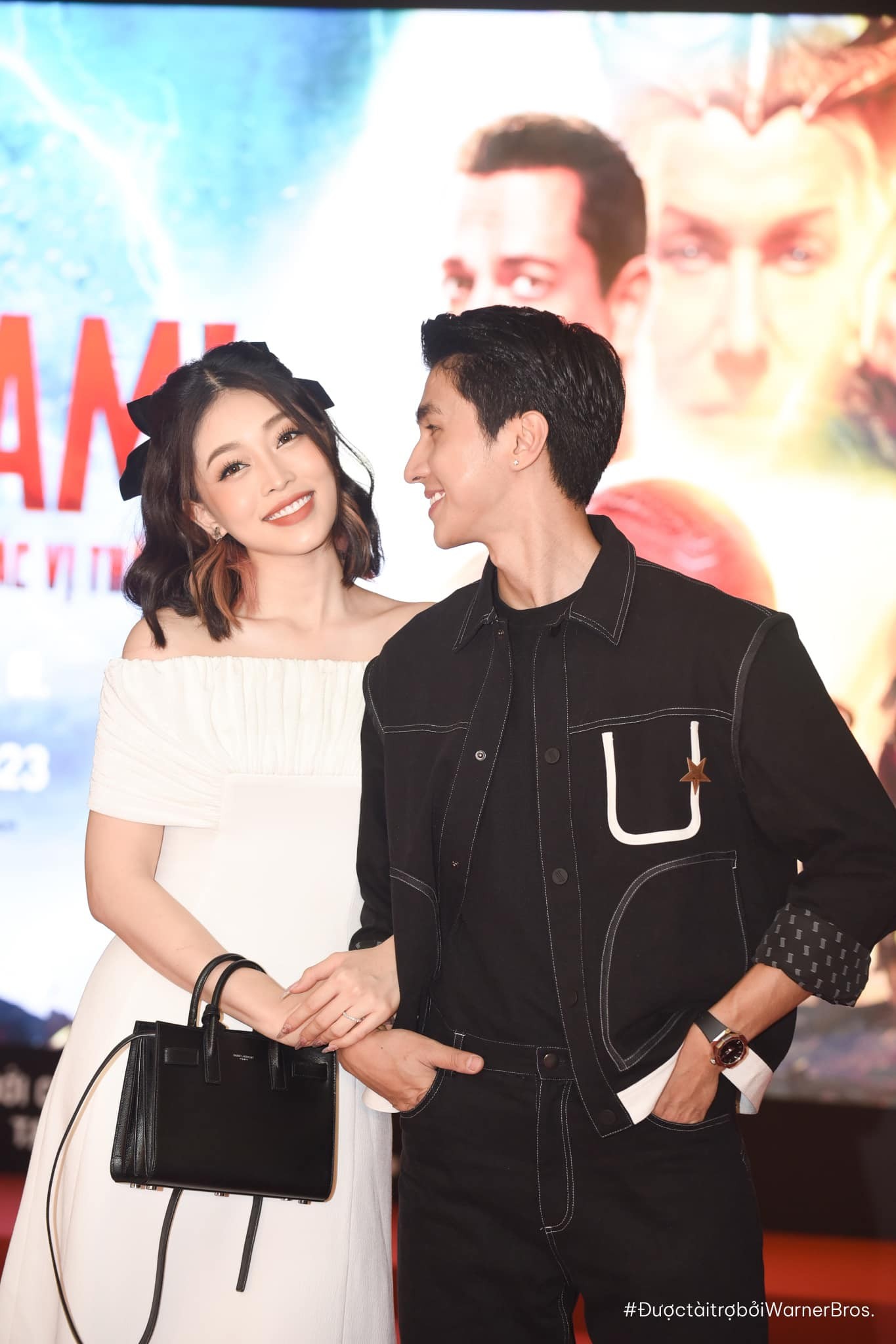 Bình An - Phương Nga dính như như hình với bóng khi tham gia các sự kiện Bình An - Phương Nga dính như như hình với bóng khi tham gia các sự kiện