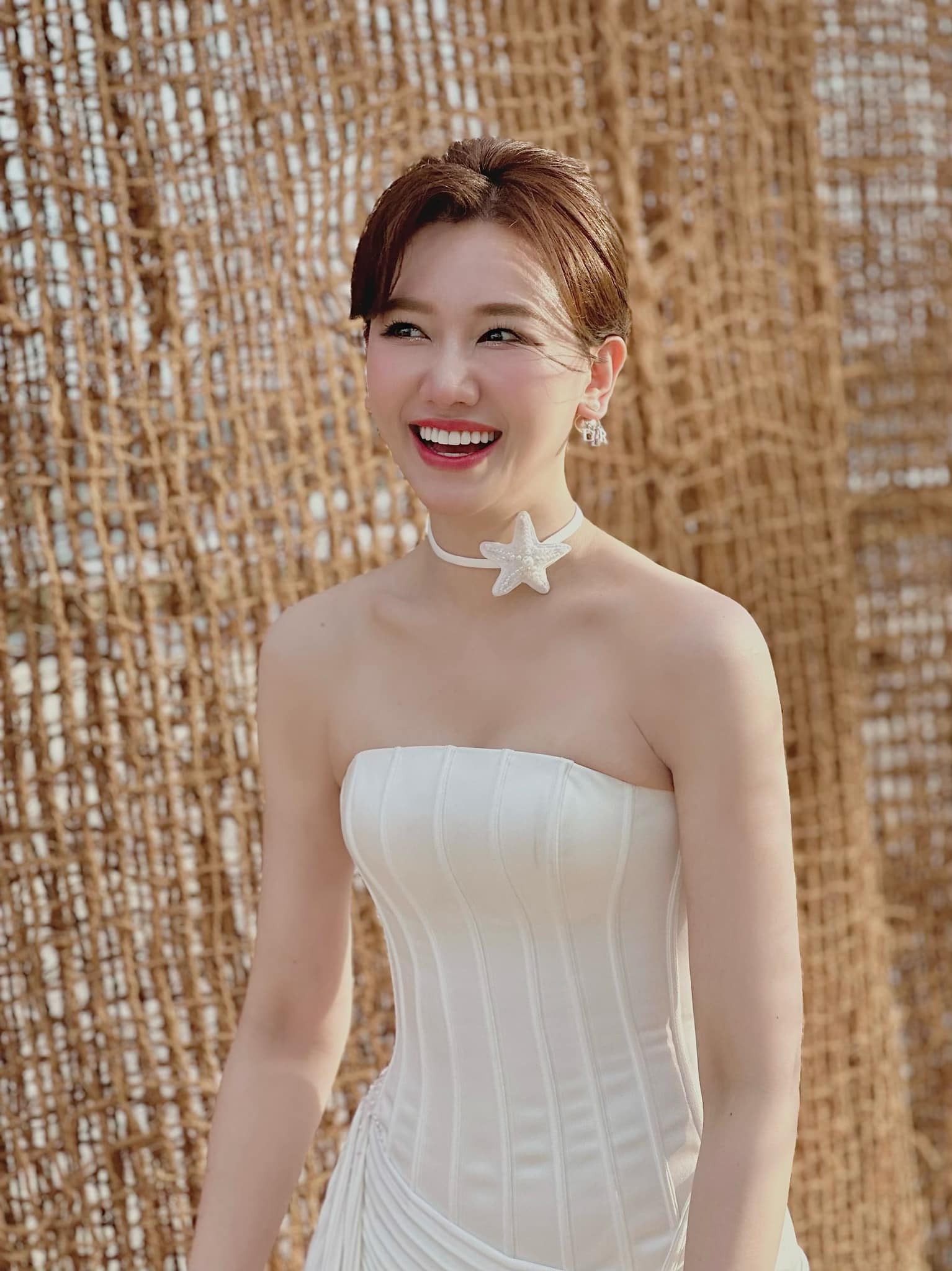 Dù tham gia các hoạt động nghệ thuật trở lại, song cô vẫn tuân theo quá trình chăm sóc sức khỏe