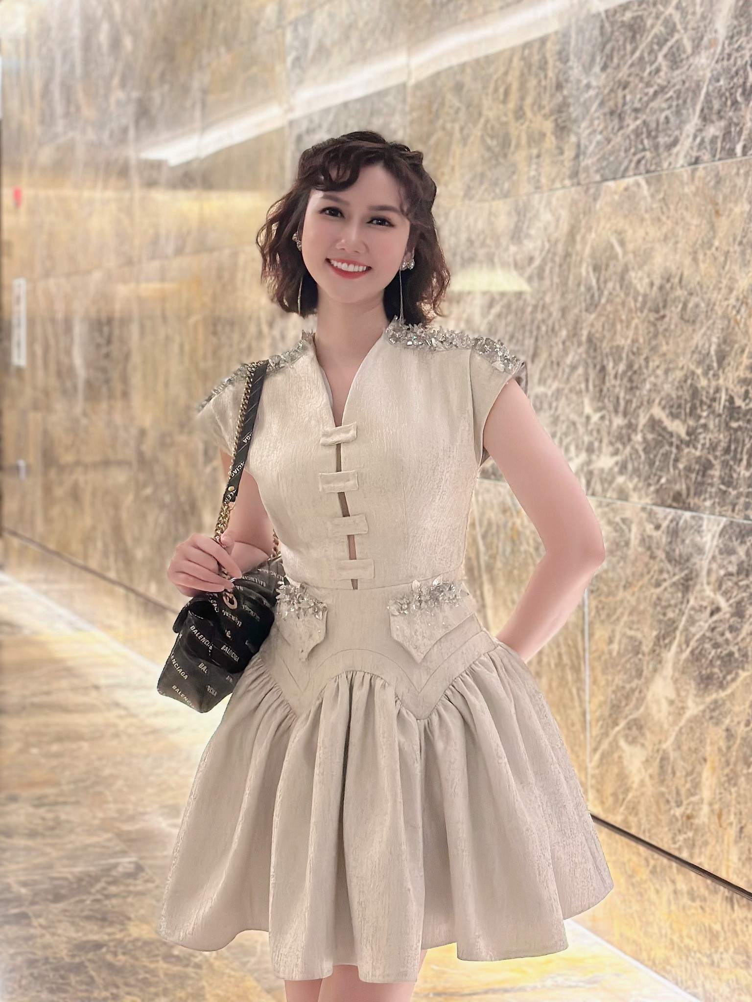 Hương Giang cố gắng nhìn cuộc đời một cách tích cực và đơn giản hơn