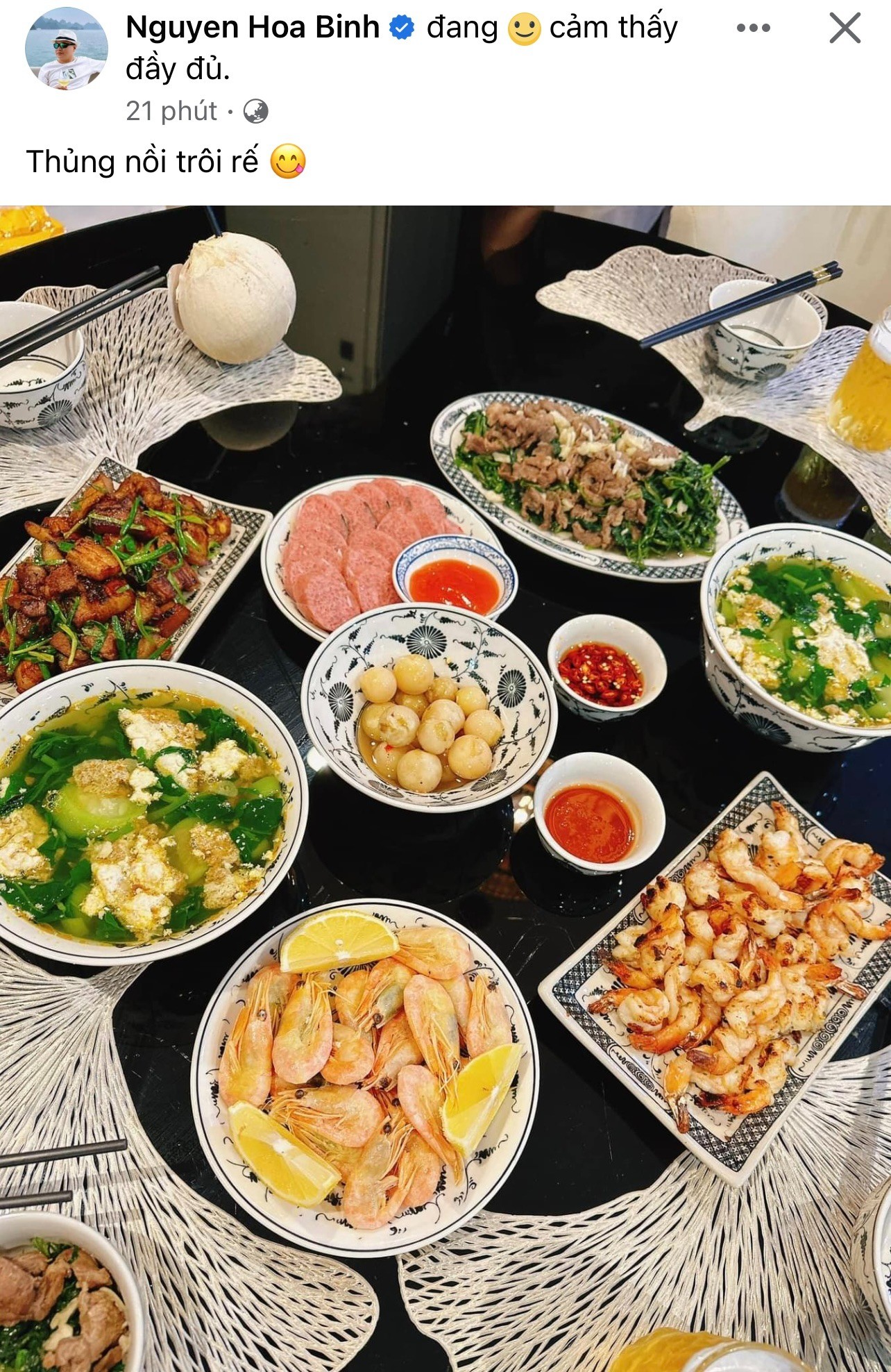 Shark Bình khoe mâm cơm Phương Oanh nấu, nhiều nghi vấn cho rằng cặp đôi đã dọn về sống chung nhà