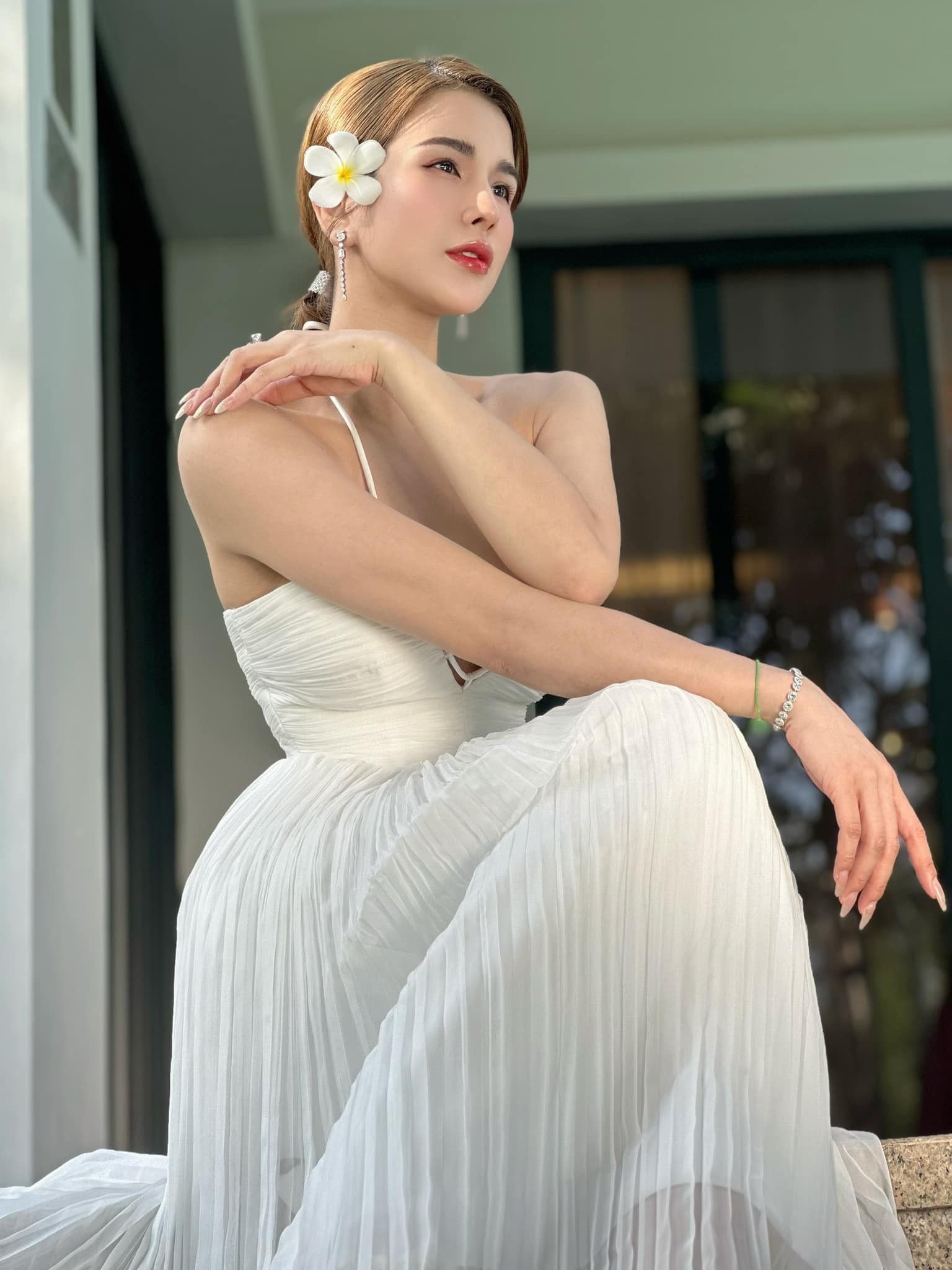 Diệp Lâm Anh mất quyền nuôi con trai, cô được chăm sóc bé gái đầu lòng