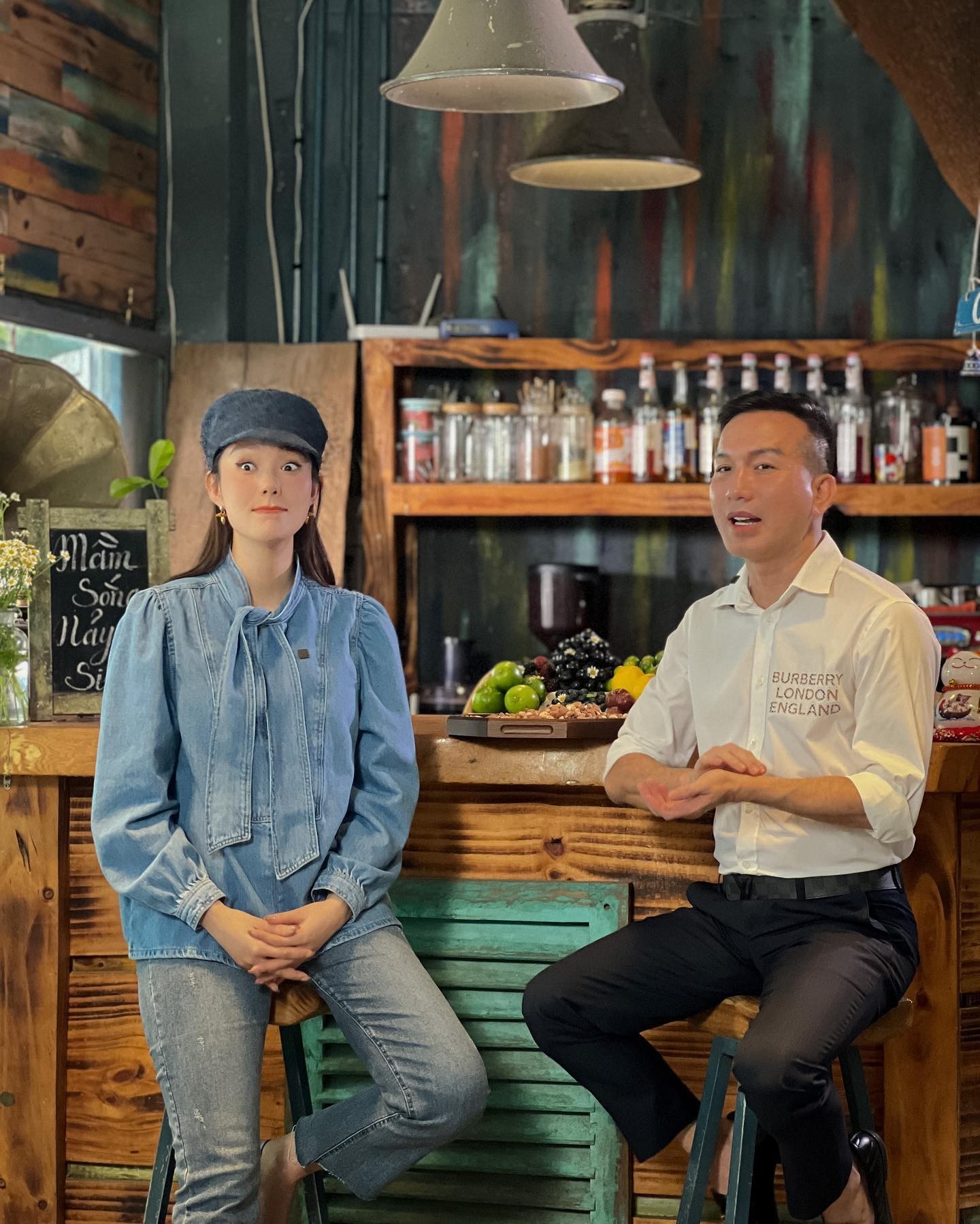 Minh Hằng thoải mái trong việc chia sẻ hành trình làm mẹ của mình