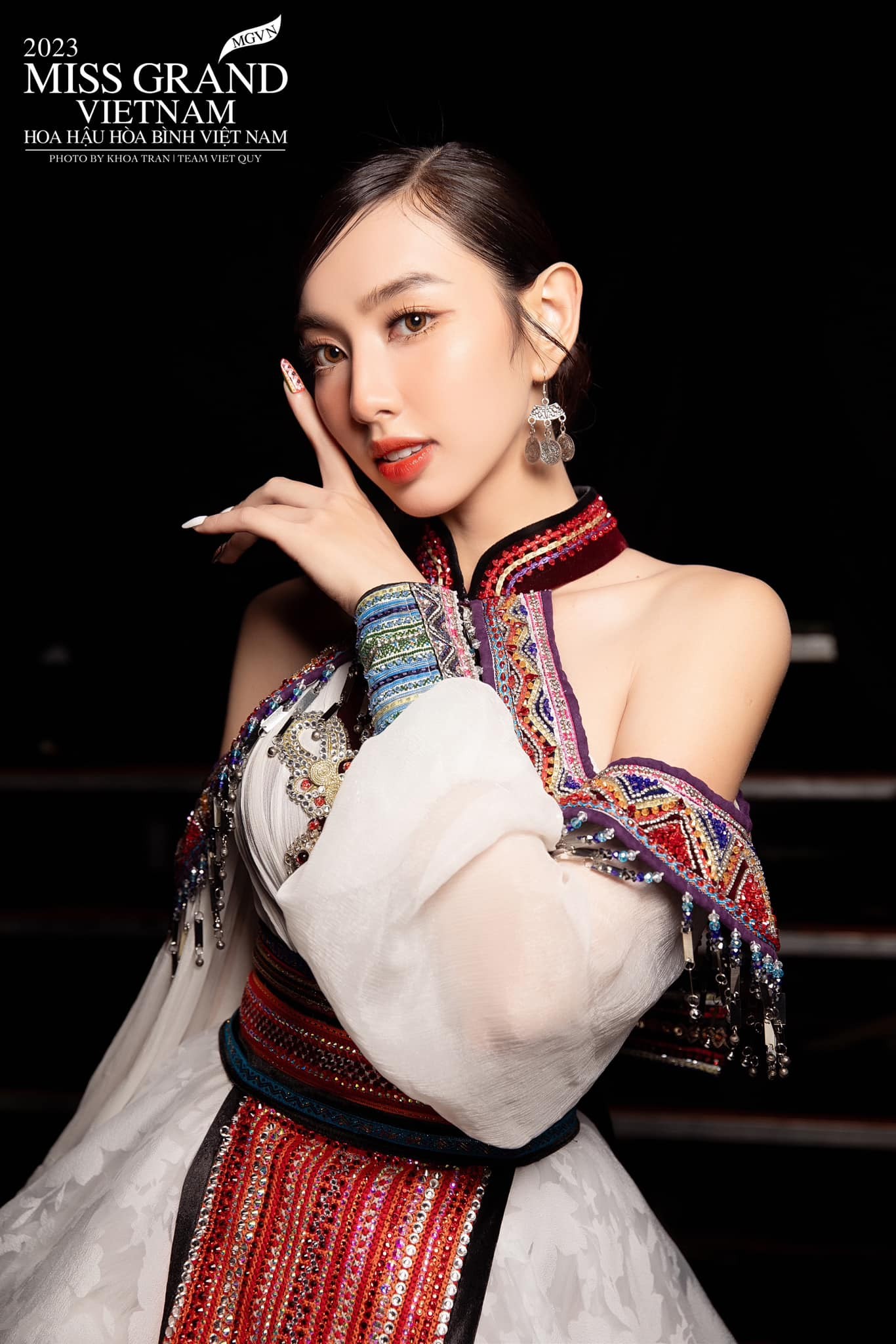 Thùy Tiên không chỉ xinh đẹp mà còn giàu lòng nhân ái