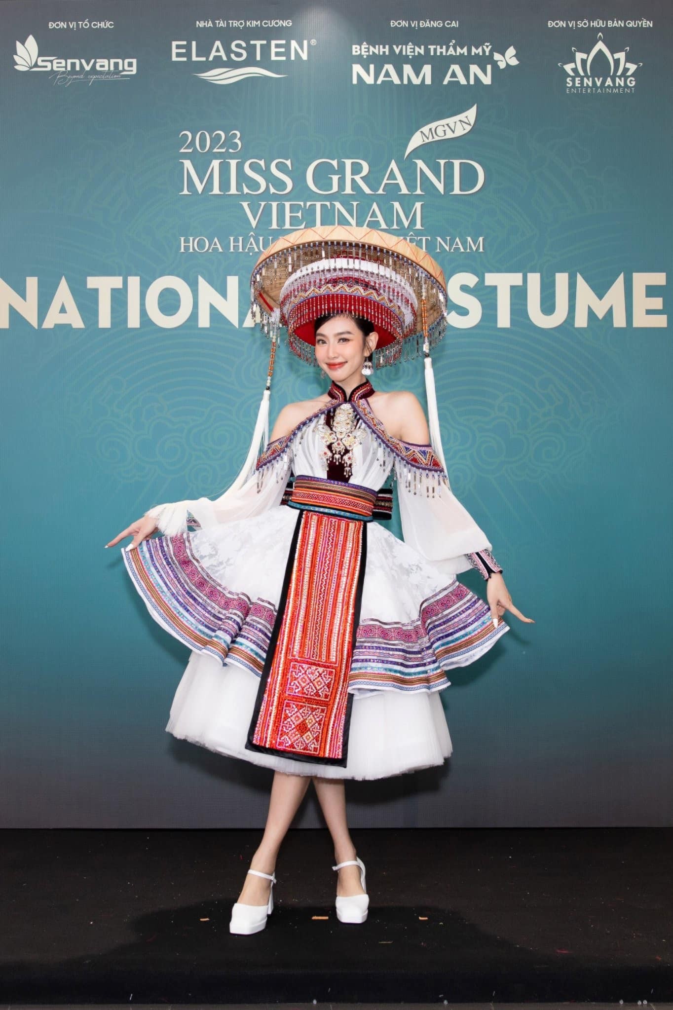 Thuỳ Tiên tại đêm National Costume Miss Grand Vietnam Thuỳ Tiên tại đêm National Costume Miss Grand Vietnam