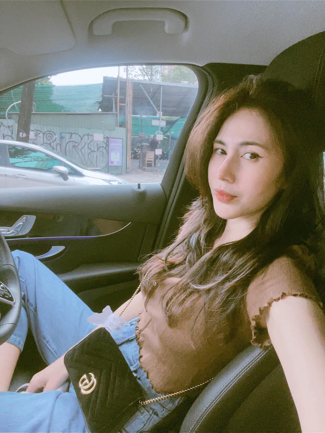 Thủy Tiên chia sẻ hình ảnh đi chơi dịp lễ Quốc khánh 2/9