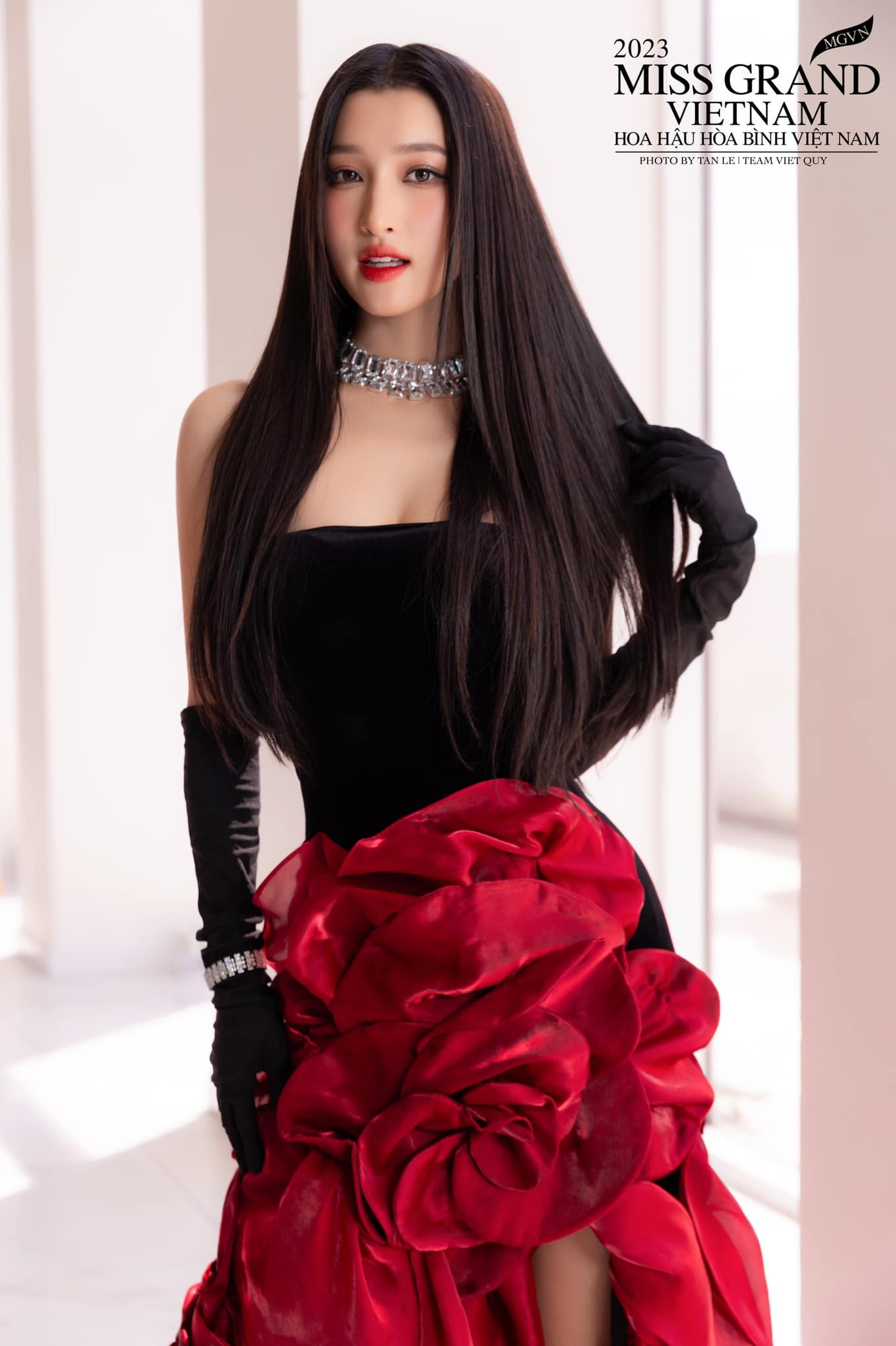 Không chỉ sở hữu nhan sắc xinh đẹp chuẩn 'thần tiên tỷ tỷ', Phương Nhi còn gây ấn tượng bởi profile khủng