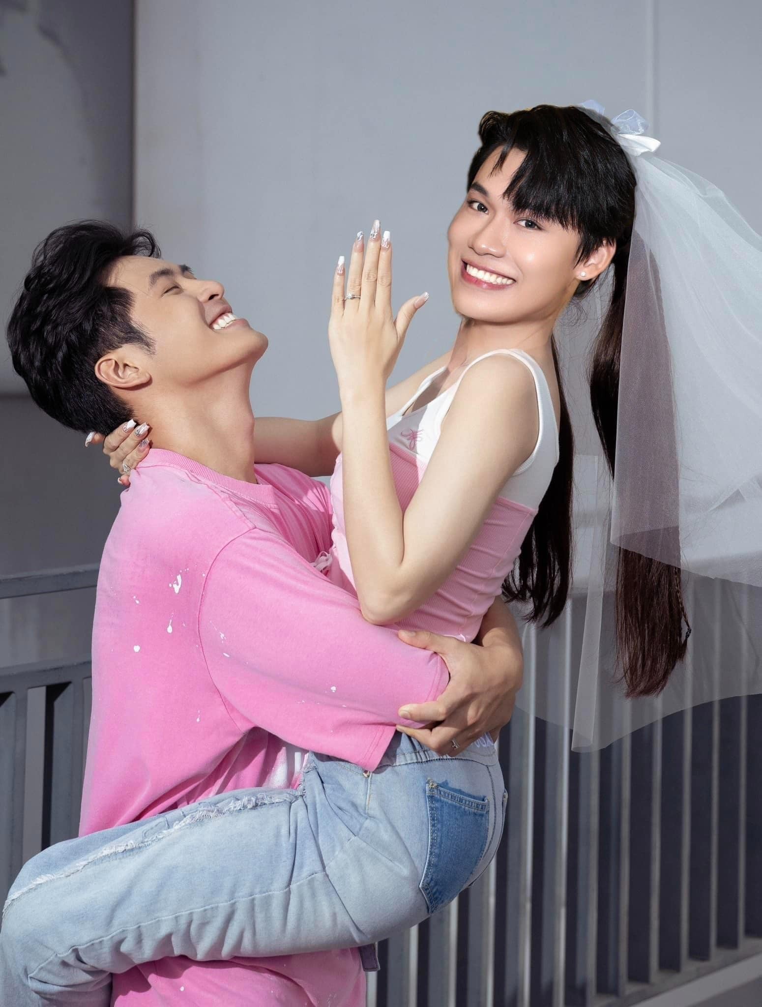 Nghệ sĩ Việt chế ảnh chúc mừng khi 'thuyền' Puka - Gin Tuấn Kiệt cập bến